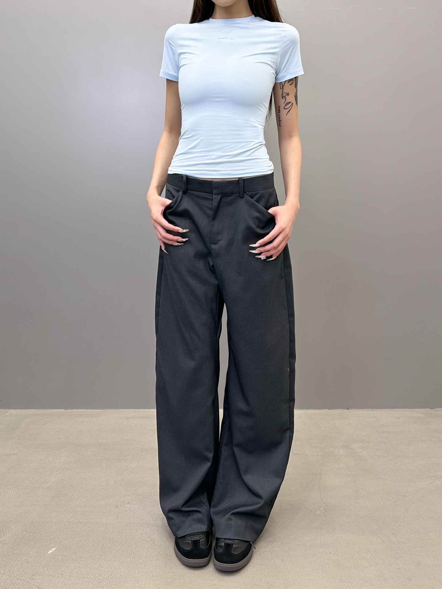  大王 ｜ 新款休闲裤，立体剪裁休闲西裤，羊毛混纺面料，尺码sml