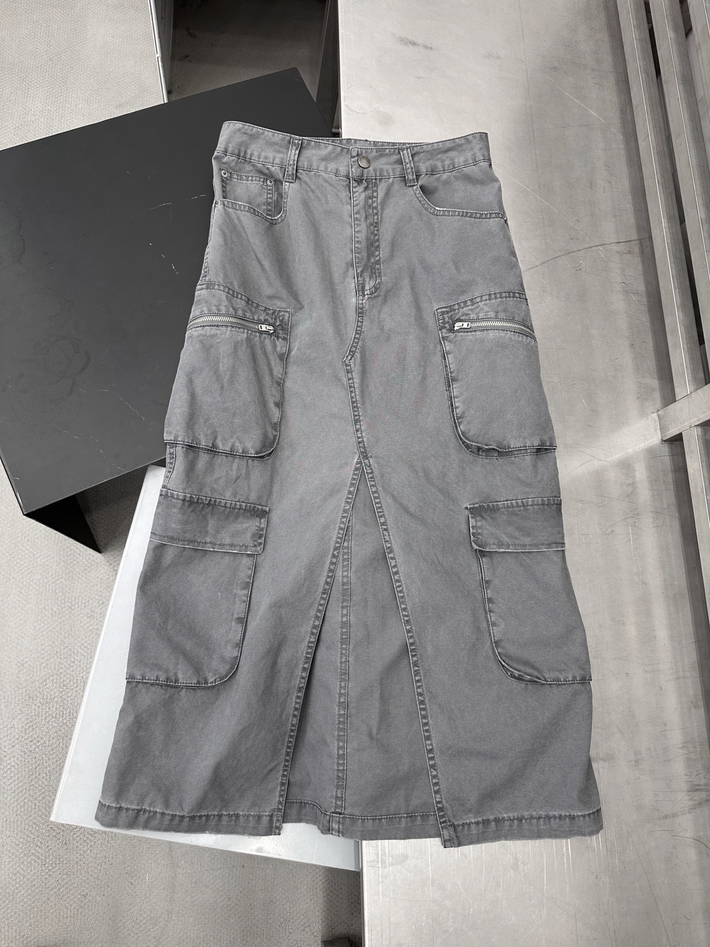  Acne ｜ 新款工装半裙，成衣洗水吊磨做旧工艺，复杂多口袋结构工装款式，进口全棉面料，尺码sml