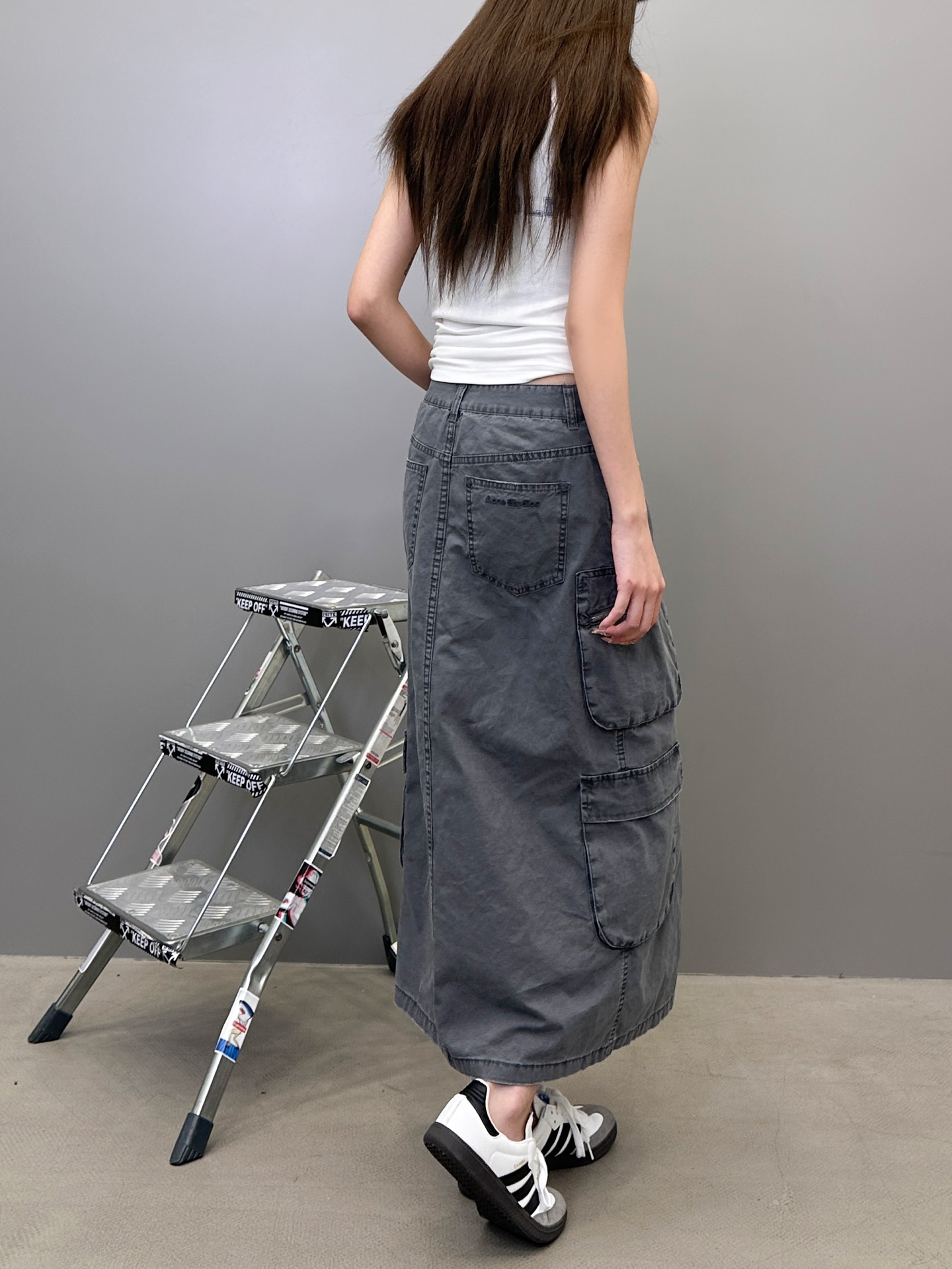  Acne ｜ 新款工装半裙，成衣洗水吊磨做旧工艺，复杂多口袋结构工装款式，进口全棉面料，尺码sml