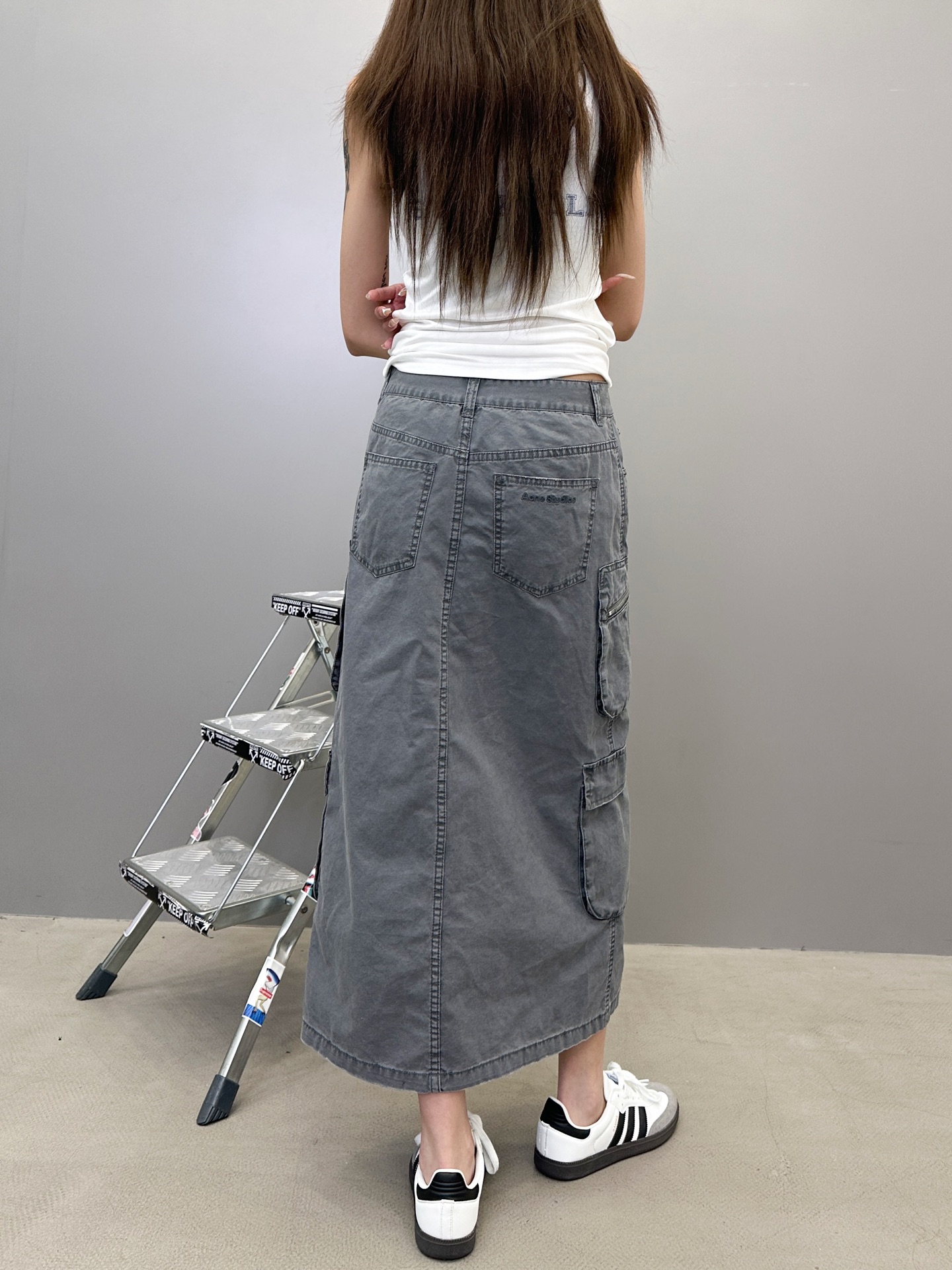  Acne ｜ 新款工装半裙，成衣洗水吊磨做旧工艺，复杂多口袋结构工装款式，进口全棉面料，尺码sml