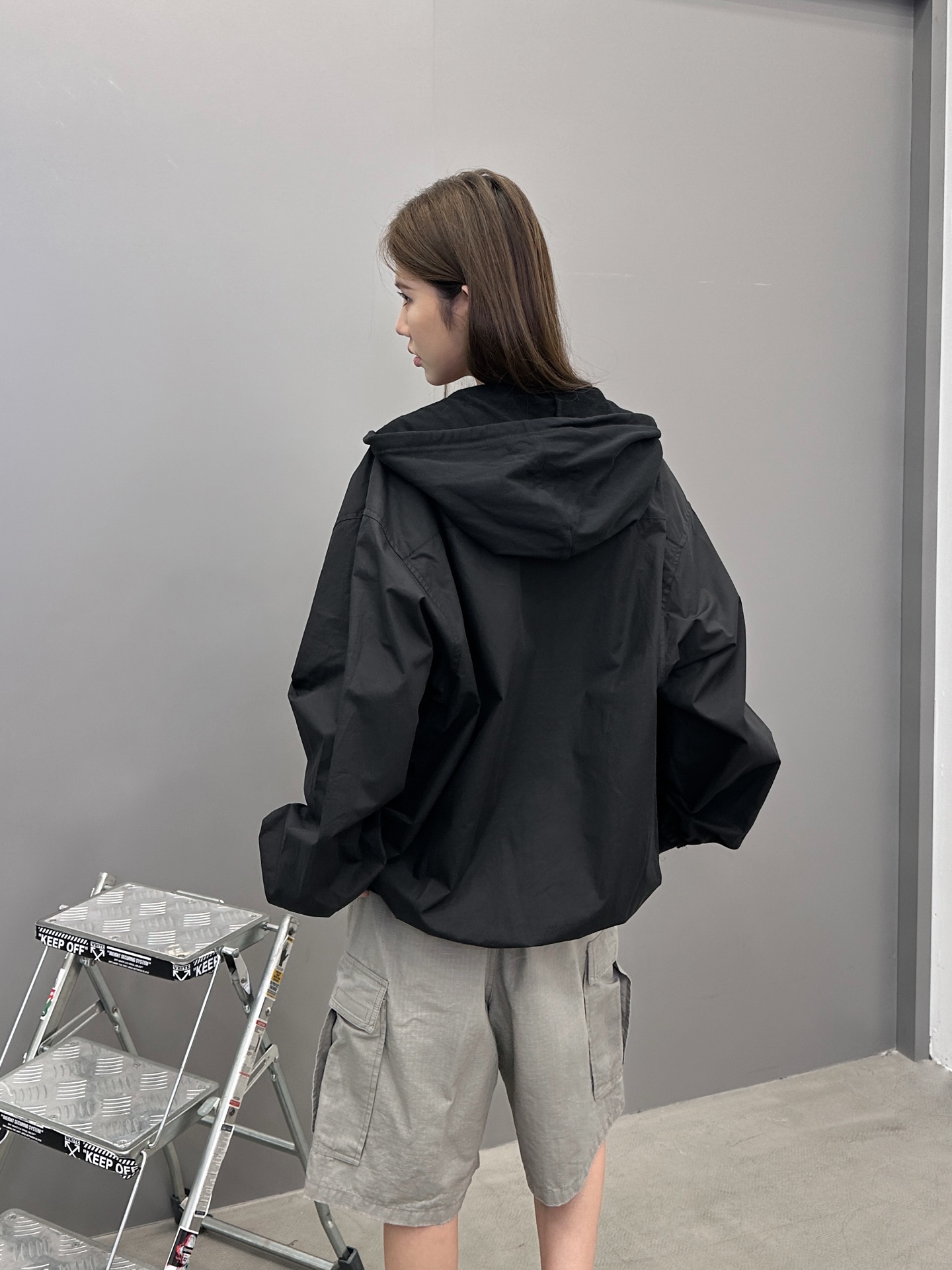  巴黎 ｜ 新款开衫，成衣洗水吊磨工艺加针织梭织拼接，经典刺绣标，男女同款，尺码sml