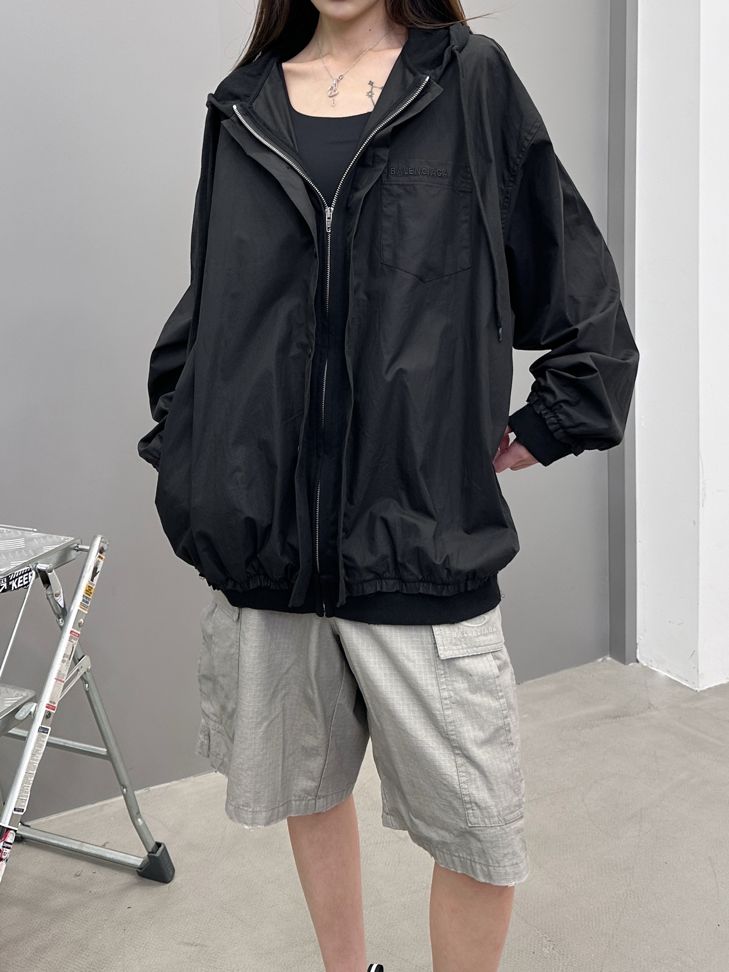  巴黎 ｜ 新款开衫，成衣洗水吊磨工艺加针织梭织拼接，经典刺绣标，男女同款，尺码sml