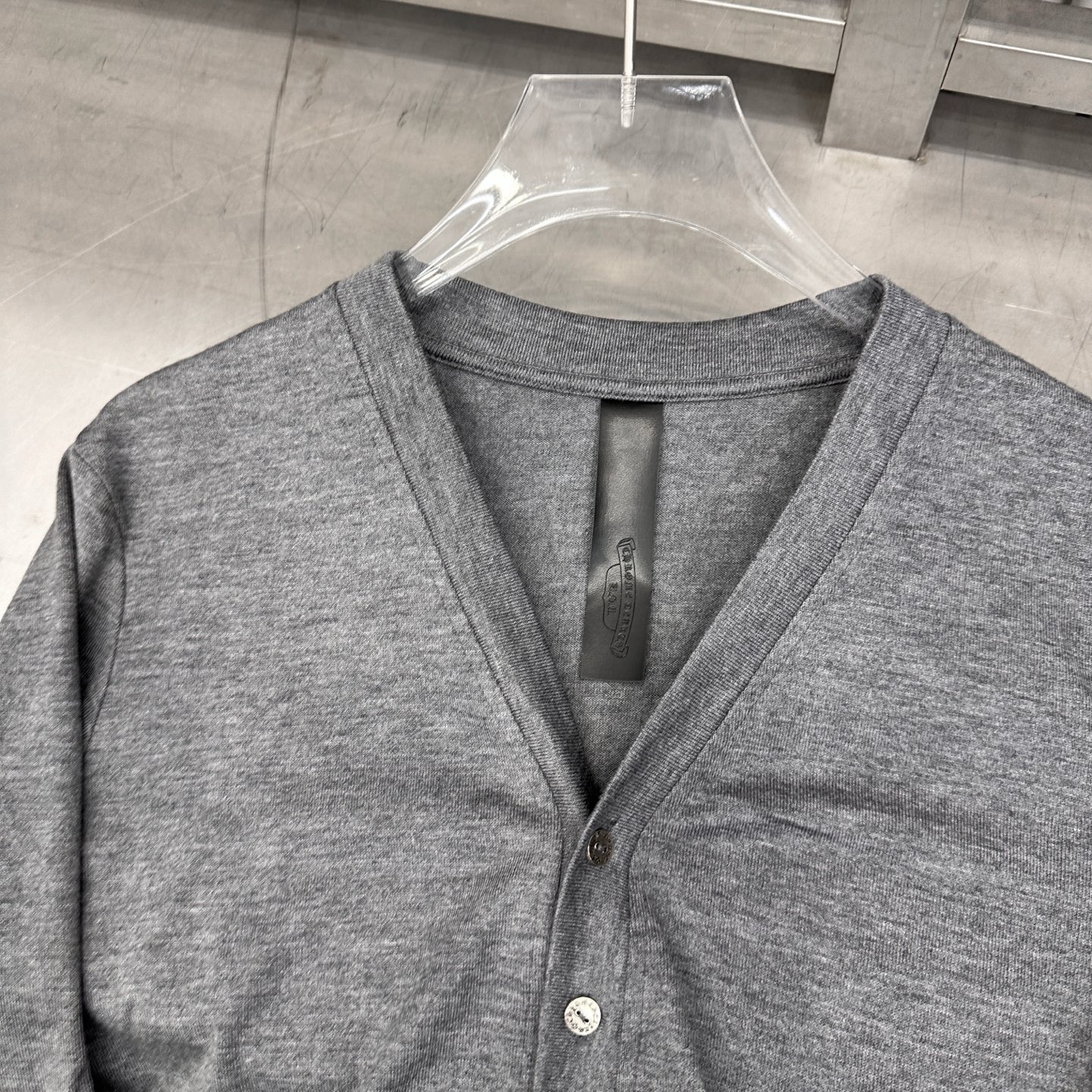 克罗心 ｜ 新款开衫，成衣洗水加烫钻工艺，进口羊毛混纺面料，尺码sml