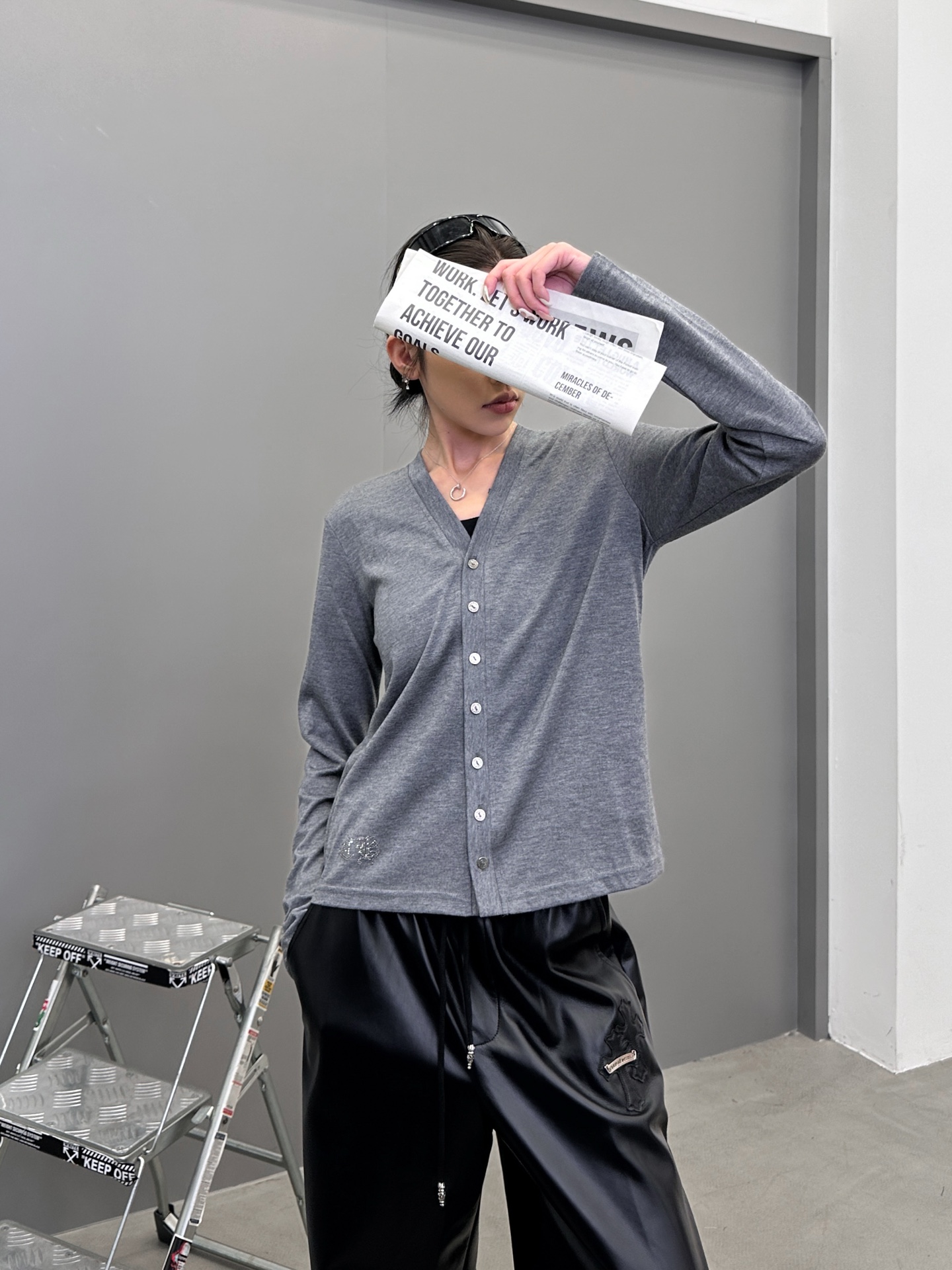 克罗心 ｜ 新款开衫，成衣洗水加烫钻工艺，进口羊毛混纺面料，尺码sml