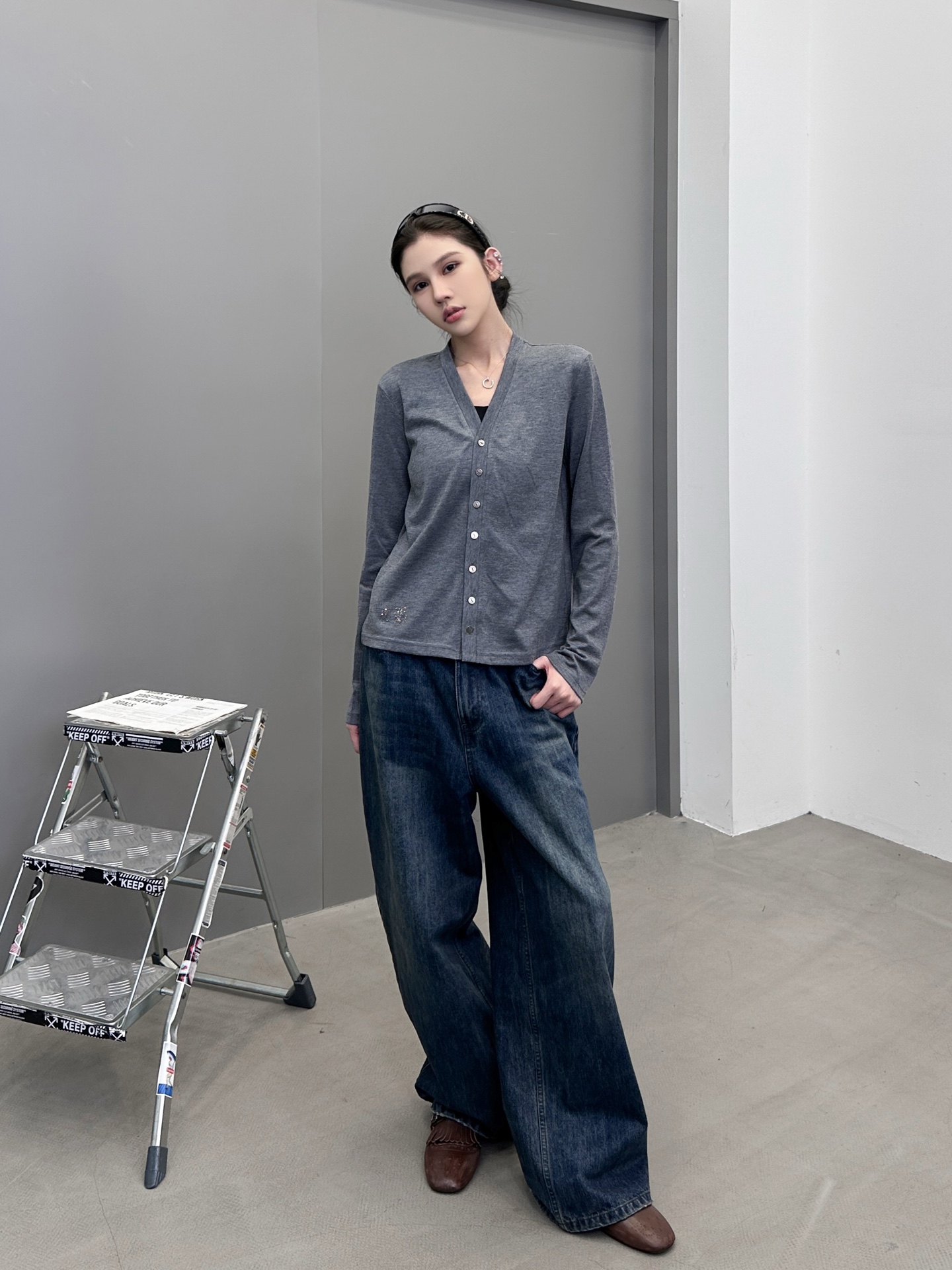 克罗心 ｜ 新款开衫，成衣洗水加烫钻工艺，进口羊毛混纺面料，尺码sml