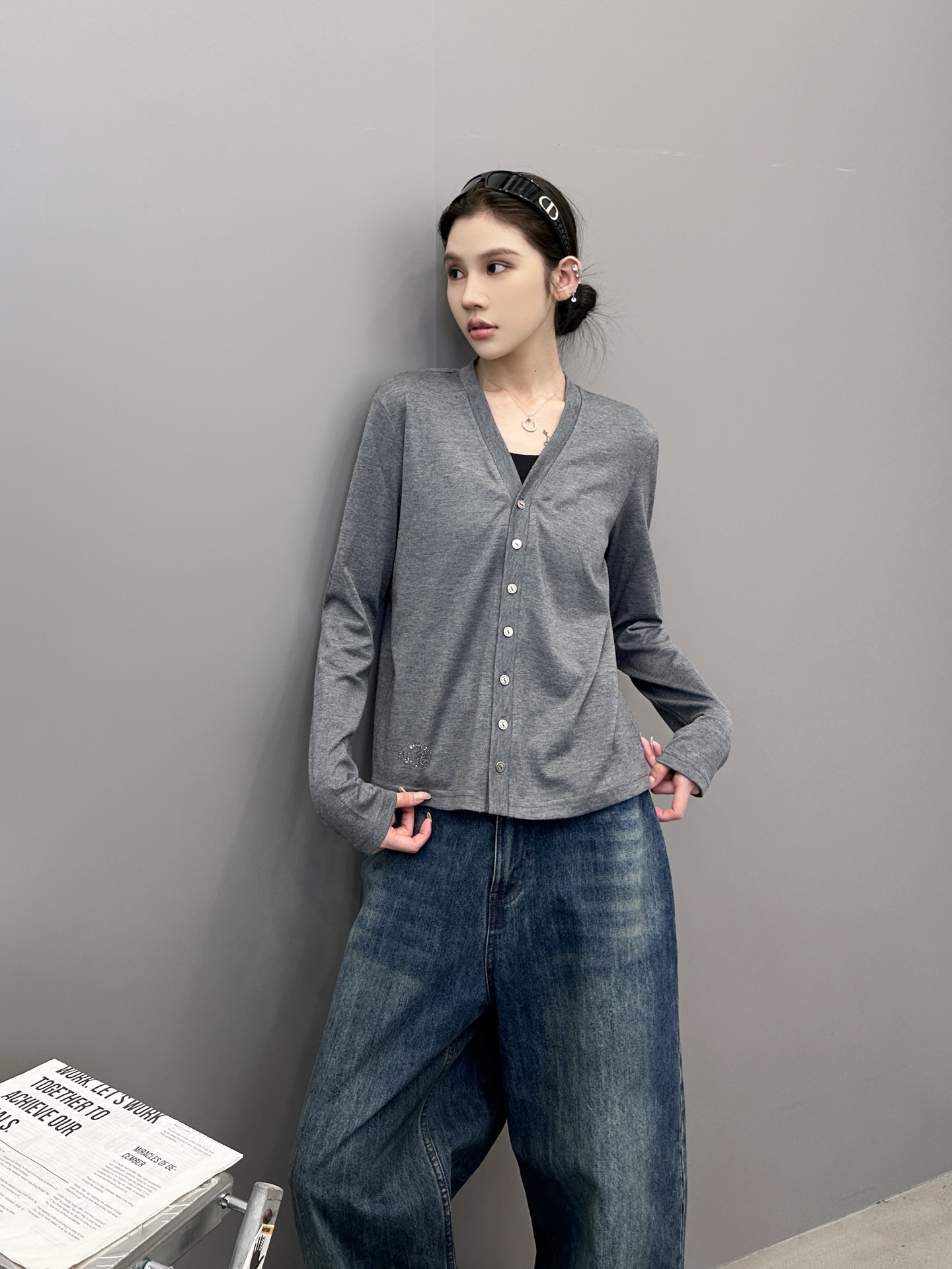 克罗心 ｜ 新款开衫，成衣洗水加烫钻工艺，进口羊毛混纺面料，尺码sml