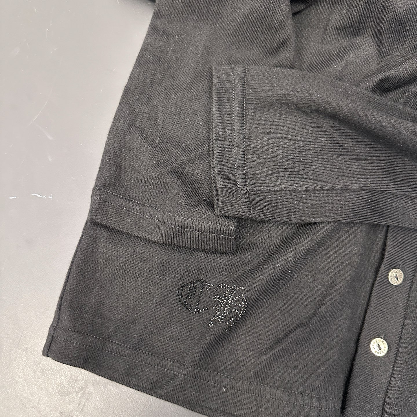 克罗心 ｜ 新款开衫，成衣洗水加烫钻工艺，进口羊毛混纺面料，尺码sml