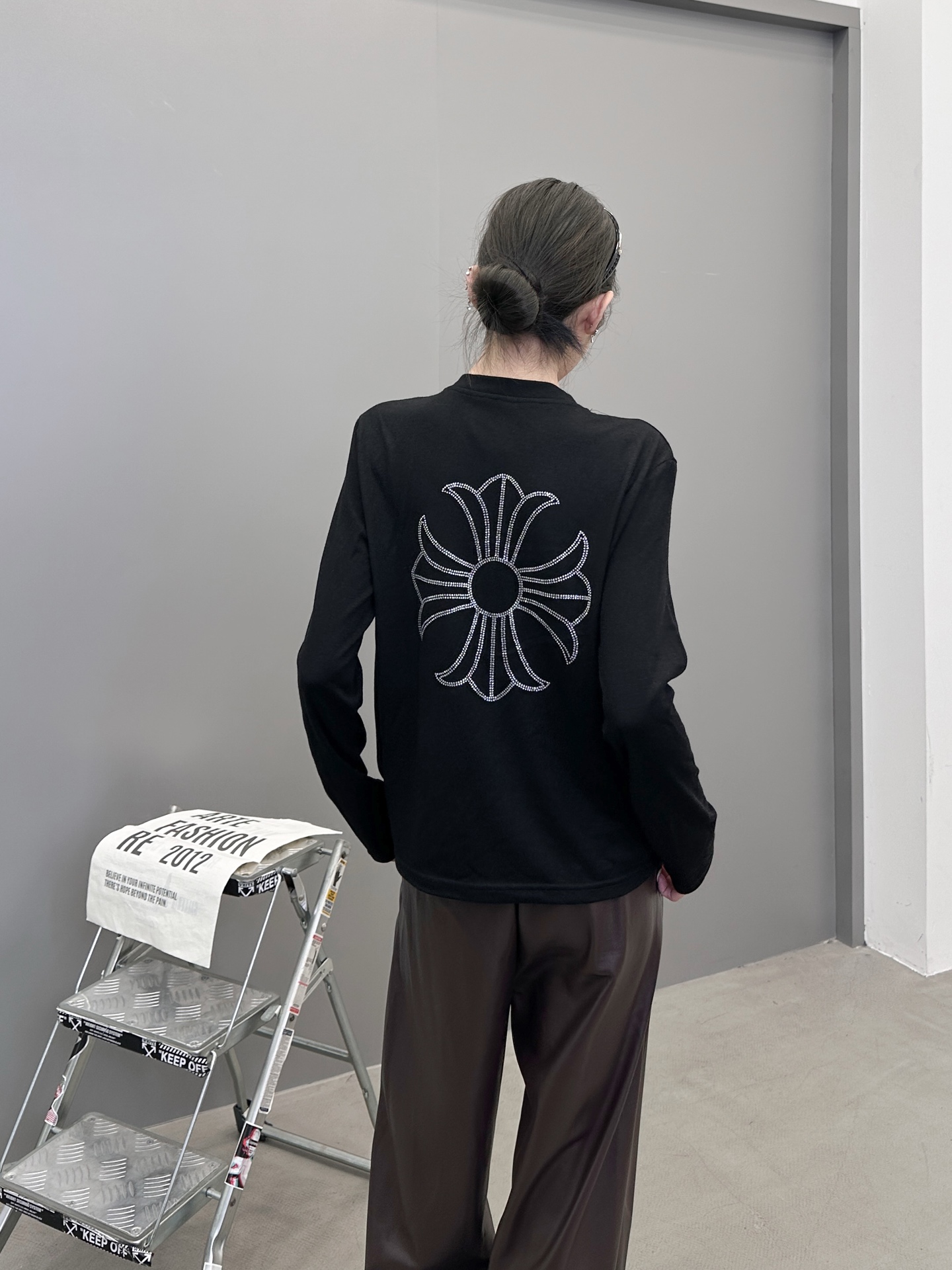 克罗心 ｜ 新款开衫，成衣洗水加烫钻工艺，进口羊毛混纺面料，尺码sml