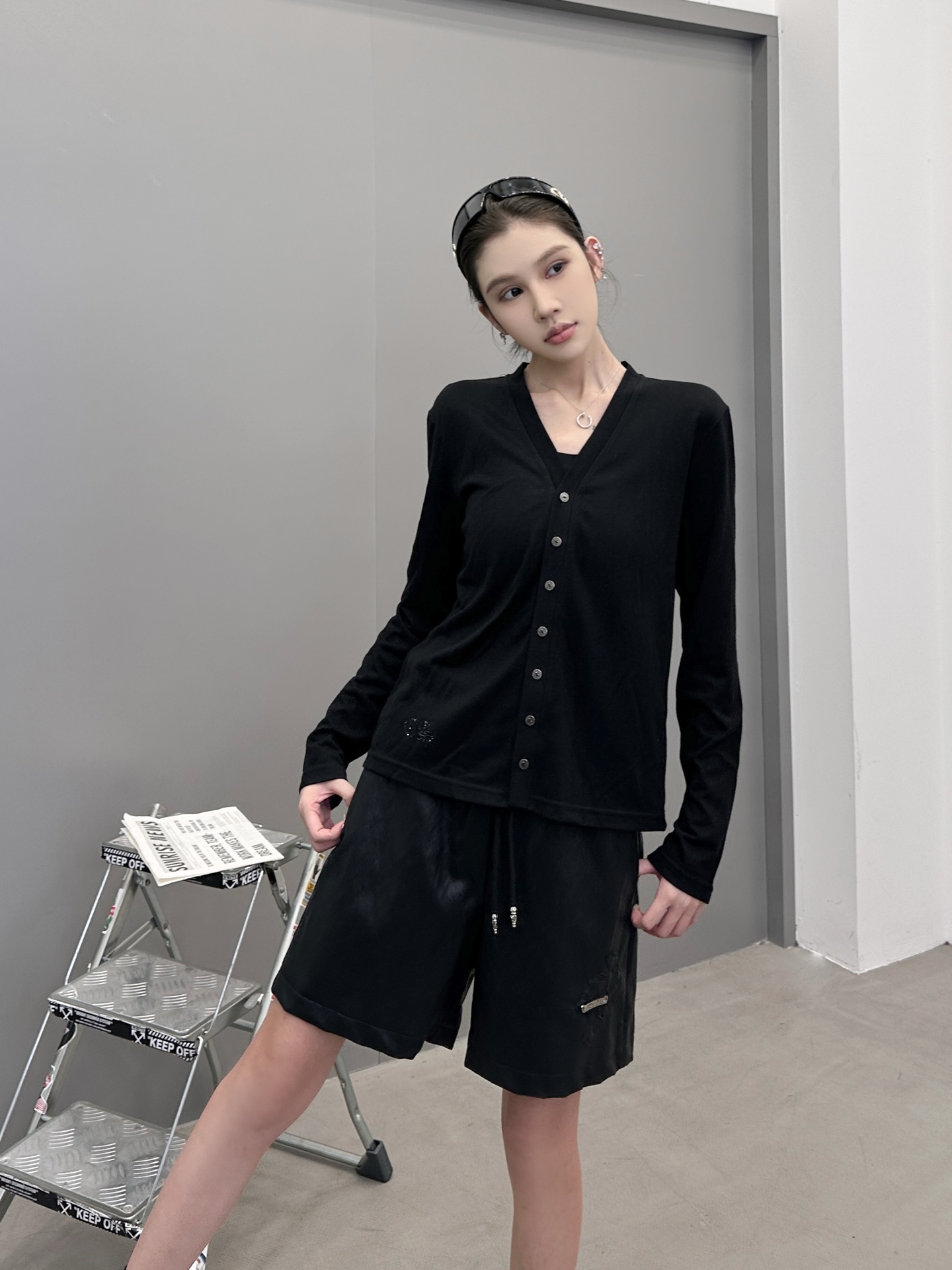 克罗心 ｜ 新款开衫，成衣洗水加烫钻工艺，进口羊毛混纺面料，尺码sml