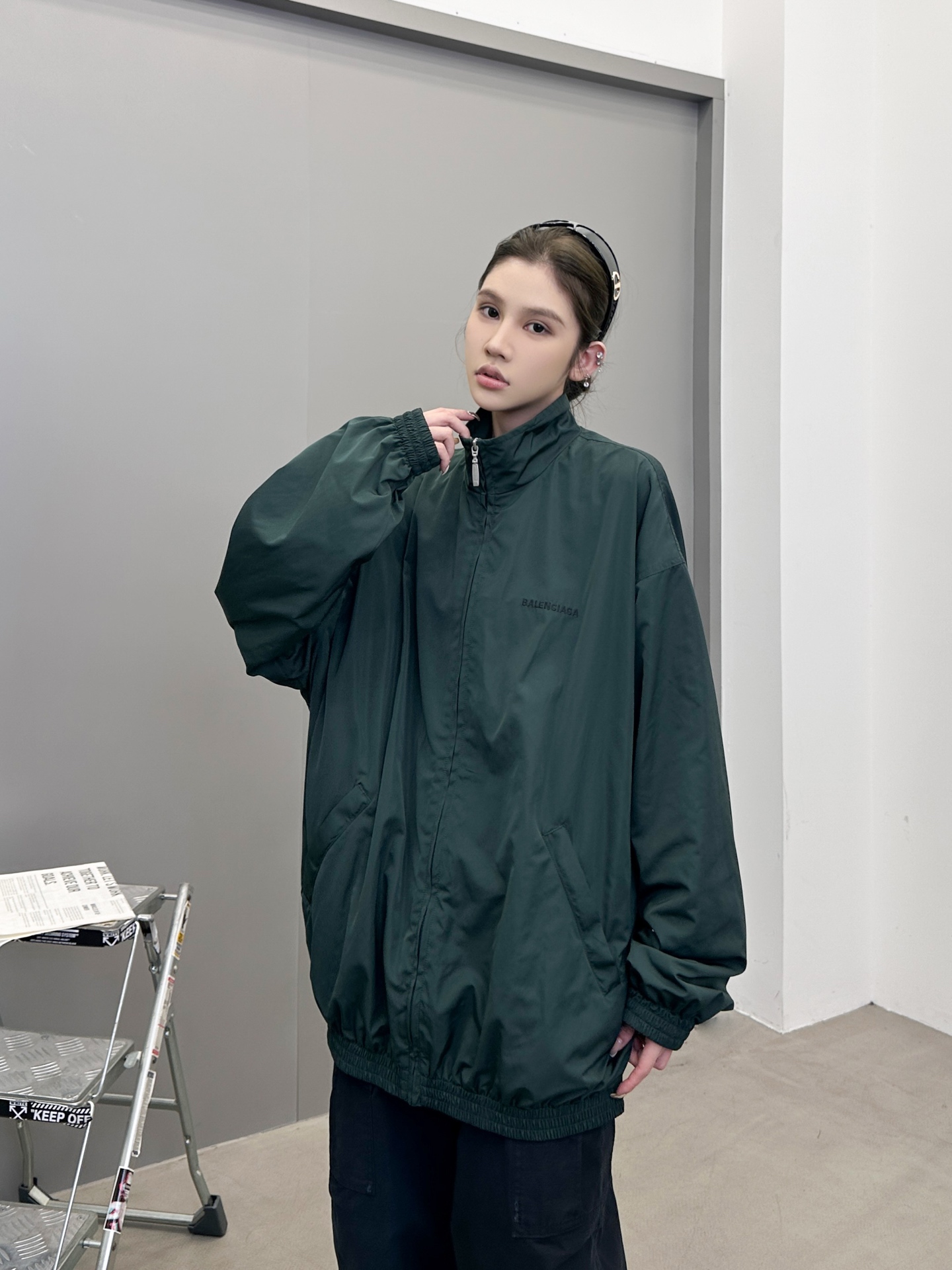 巴黎 ｜ 新款夹克外套，成衣洗水加前后经典刺绣标，休闲时尚，男女同款，尺码sml