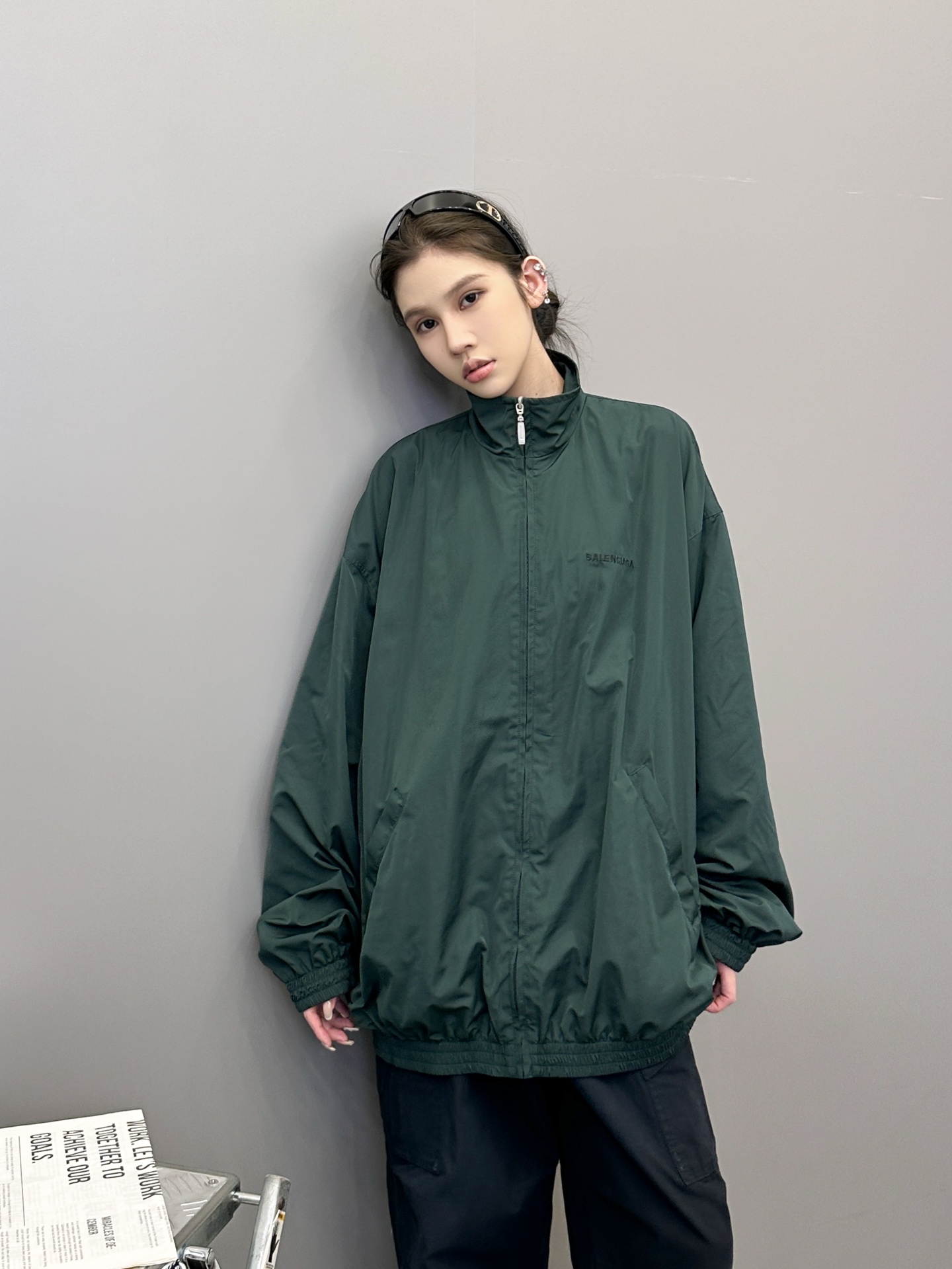 巴黎 ｜ 新款夹克外套，成衣洗水加前后经典刺绣标，休闲时尚，男女同款，尺码sml