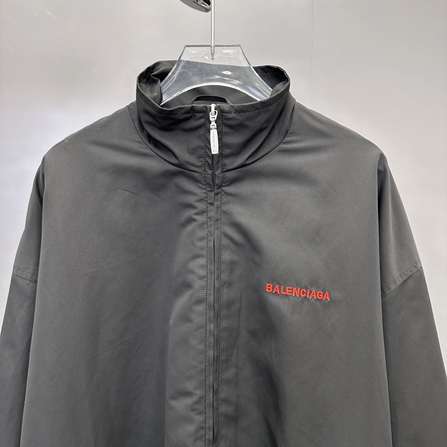 巴黎 ｜ 新款夹克外套，成衣洗水加前后经典刺绣标，休闲时尚，男女同款，尺码sml