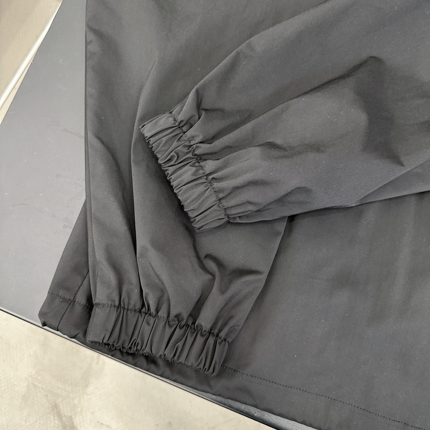 克罗心 ｜ 新款风衣外套，成衣多处印花标，经典五金配饰，时尚休闲，男女同款，尺码sml