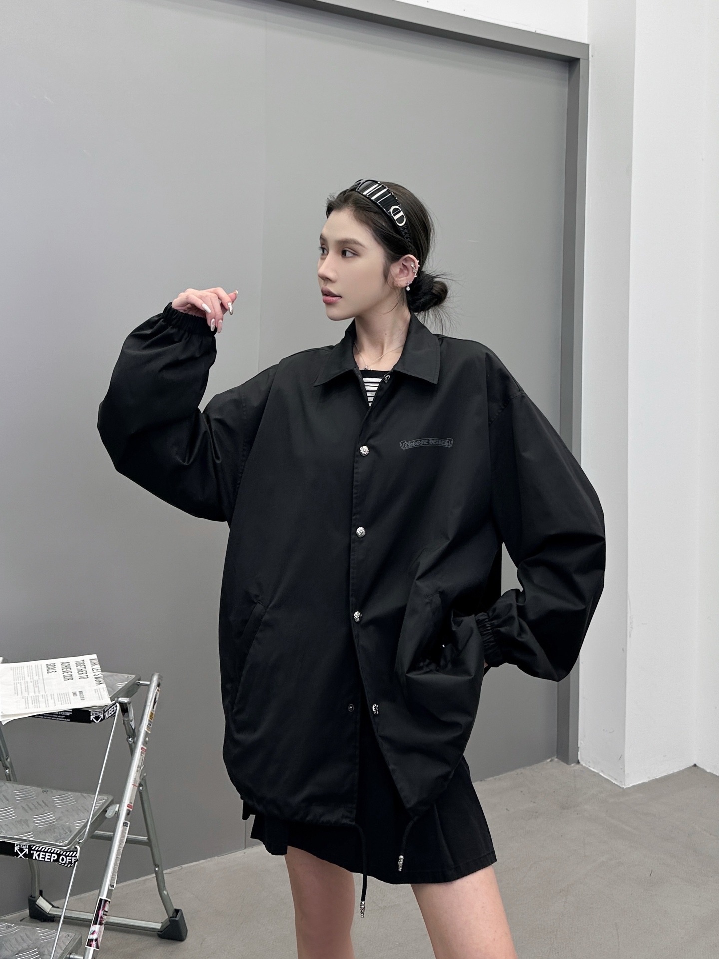 克罗心 ｜ 新款风衣外套，成衣多处印花标，经典五金配饰，时尚休闲，男女同款，尺码sml