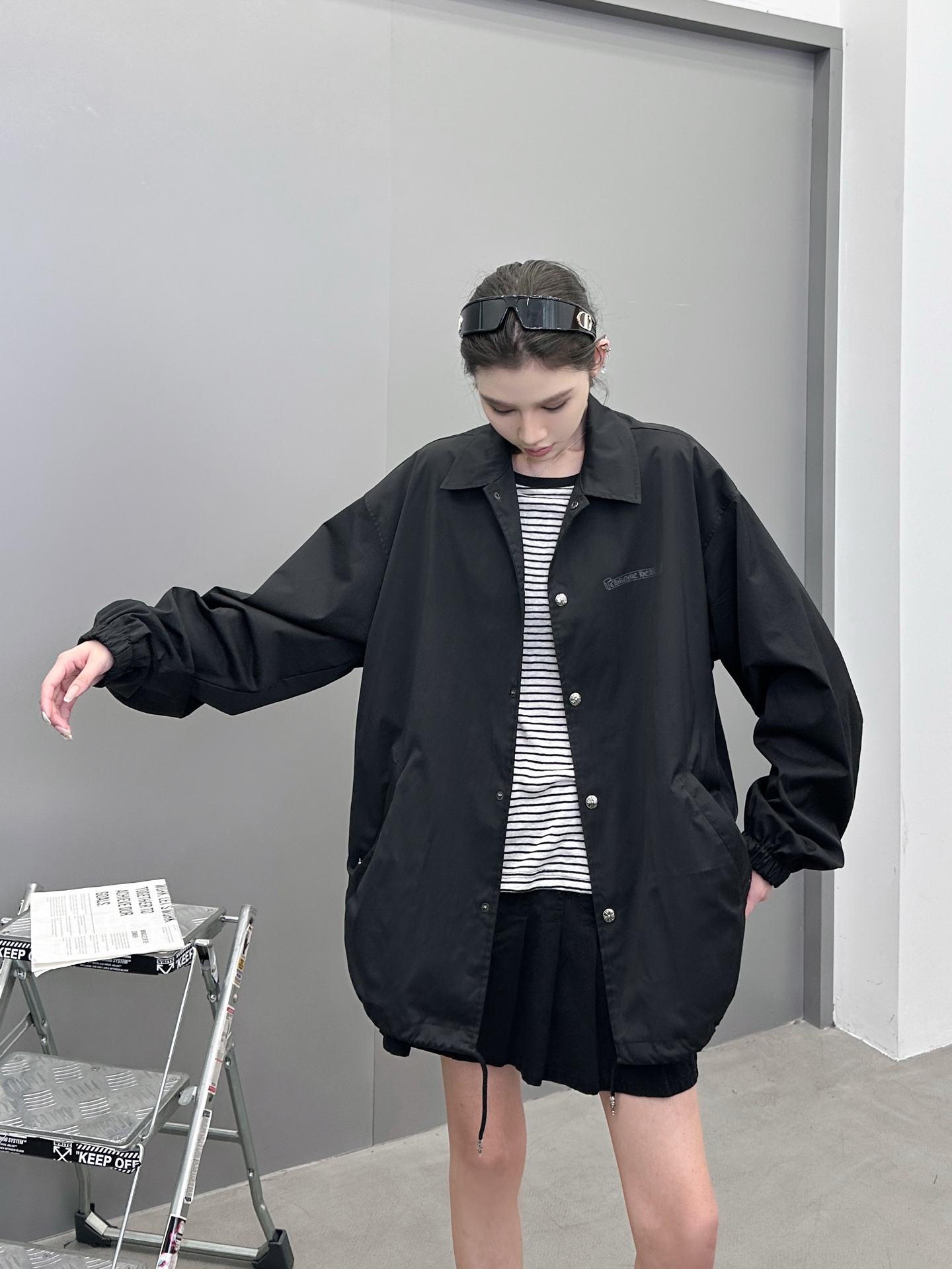 克罗心 ｜ 新款风衣外套，成衣多处印花标，经典五金配饰，时尚休闲，男女同款，尺码sml