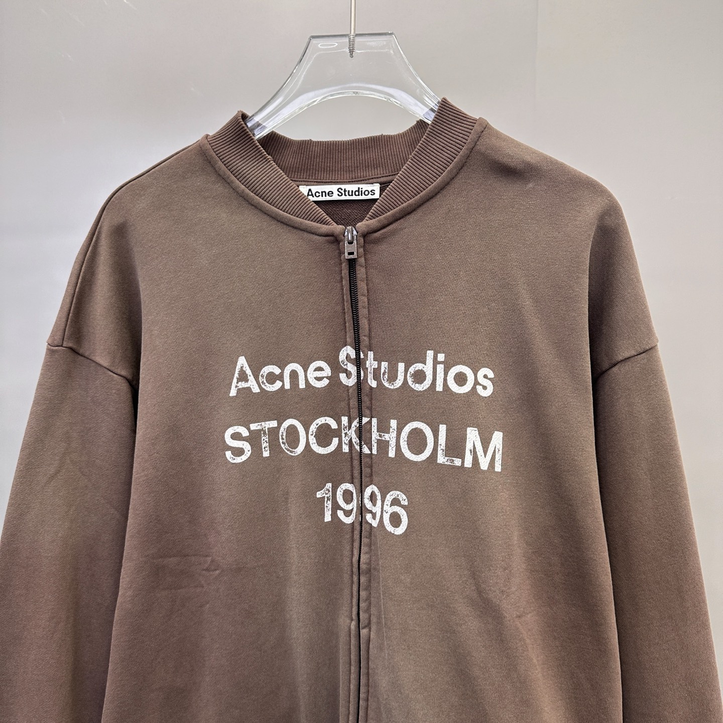 Acne ｜ 新款开衫卫衣，成衣洗水喷色吊磨工艺加对位印花，男女同款，尺码sml