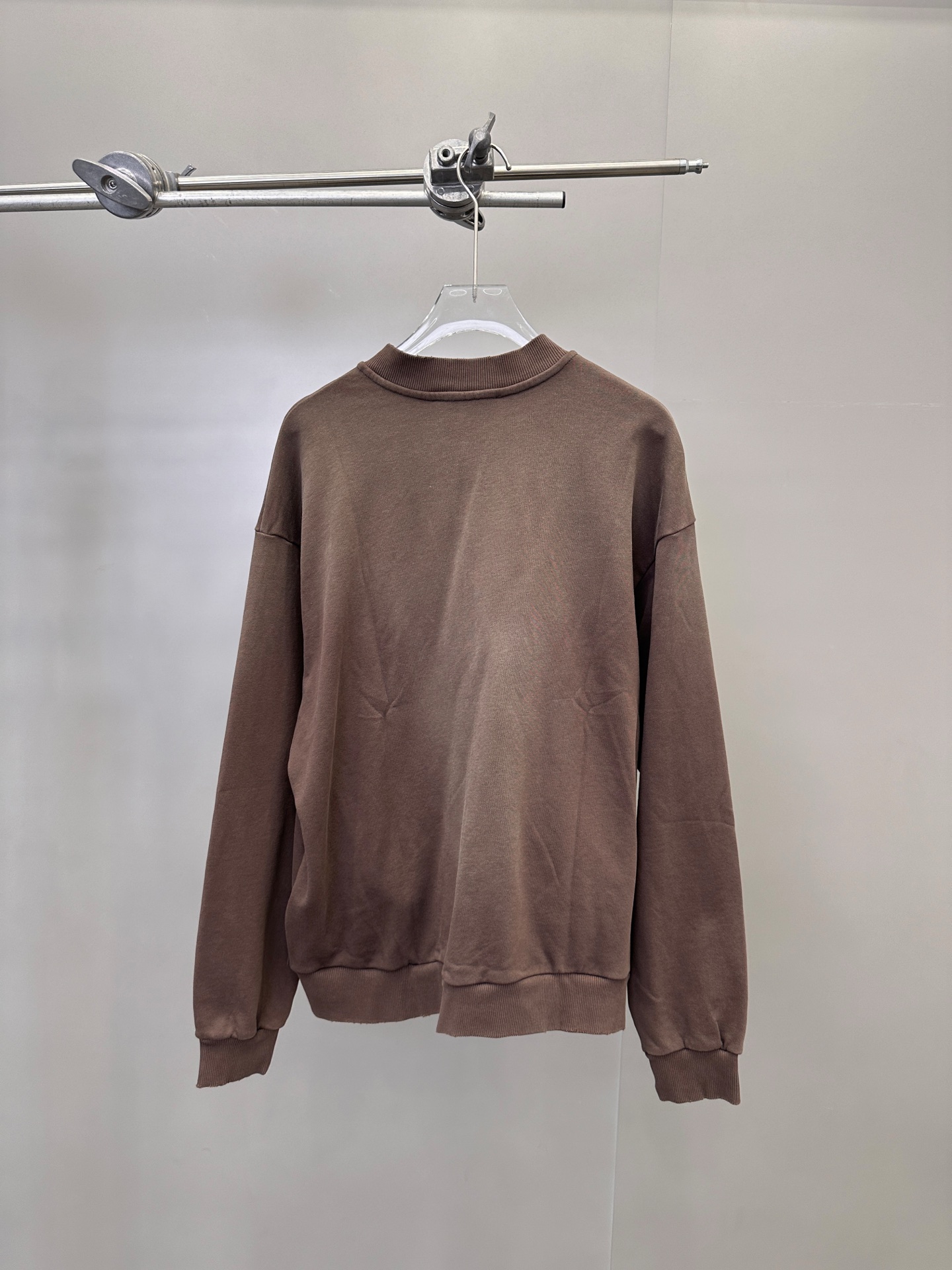 Acne ｜ 新款开衫卫衣，成衣洗水喷色吊磨工艺加对位印花，男女同款，尺码sml