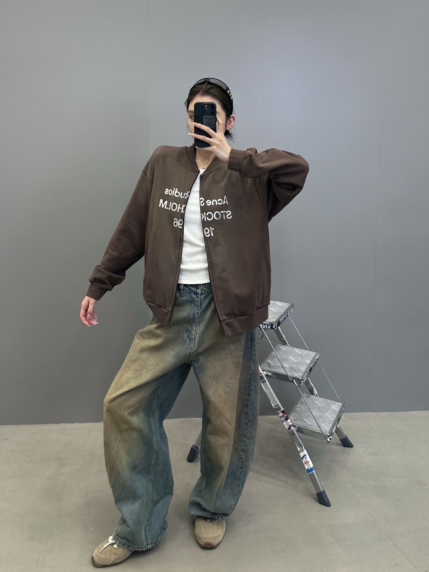 Acne ｜ 新款开衫卫衣，成衣洗水喷色吊磨工艺加对位印花，男女同款，尺码sml