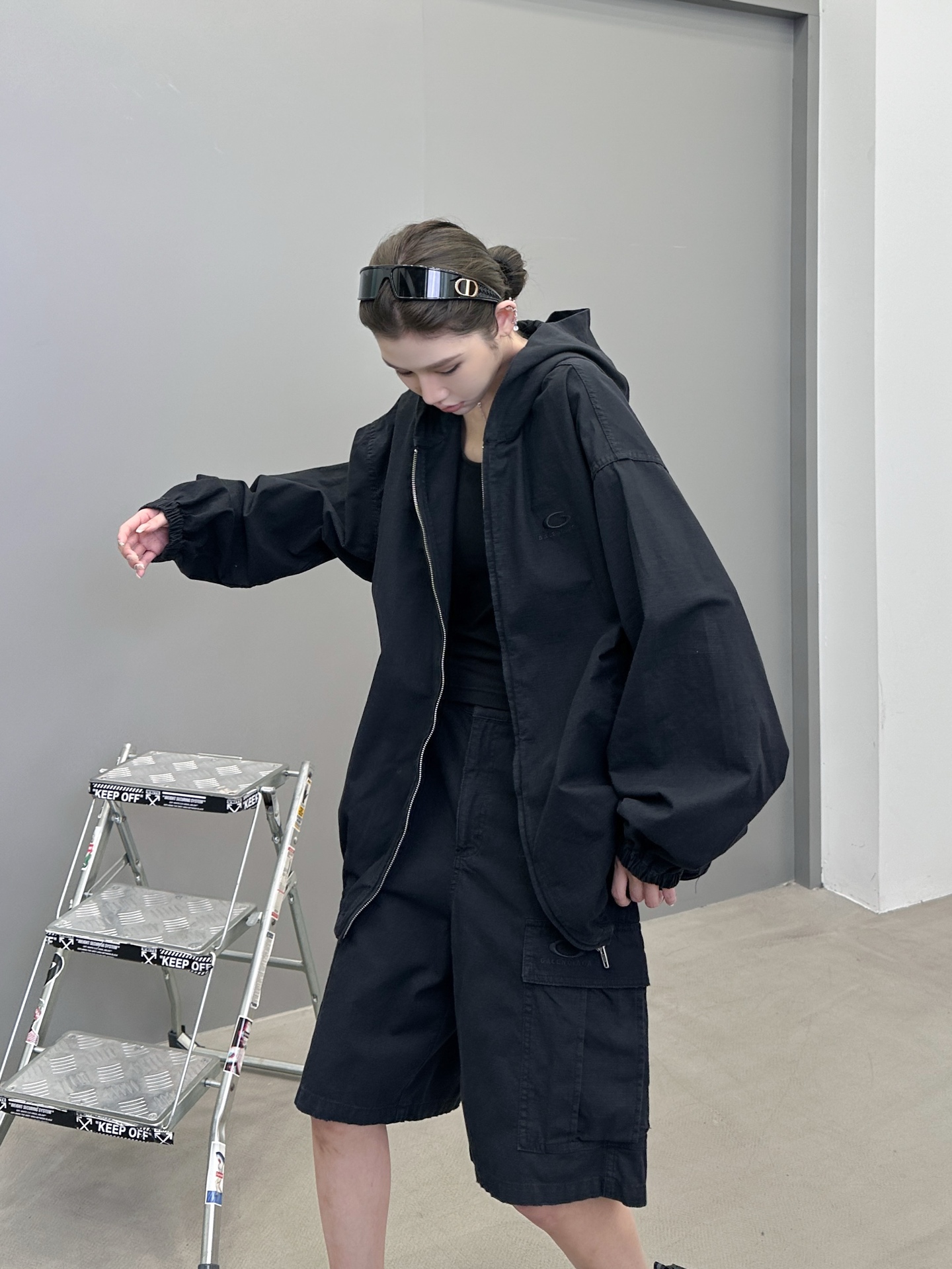 巴黎 ｜ 新款休闲外套，成衣洗水喷色工艺加经典刺绣标，100%高密棉面料，男女同款，尺码sml