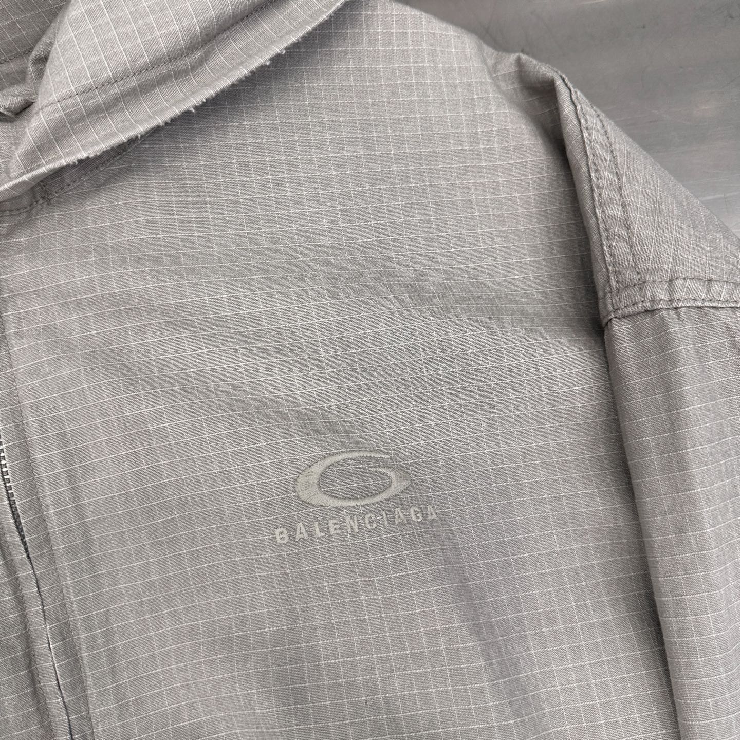 巴黎 ｜ 新款休闲外套，成衣洗水喷色工艺加经典刺绣标，100%高密棉面料，男女同款，尺码sml