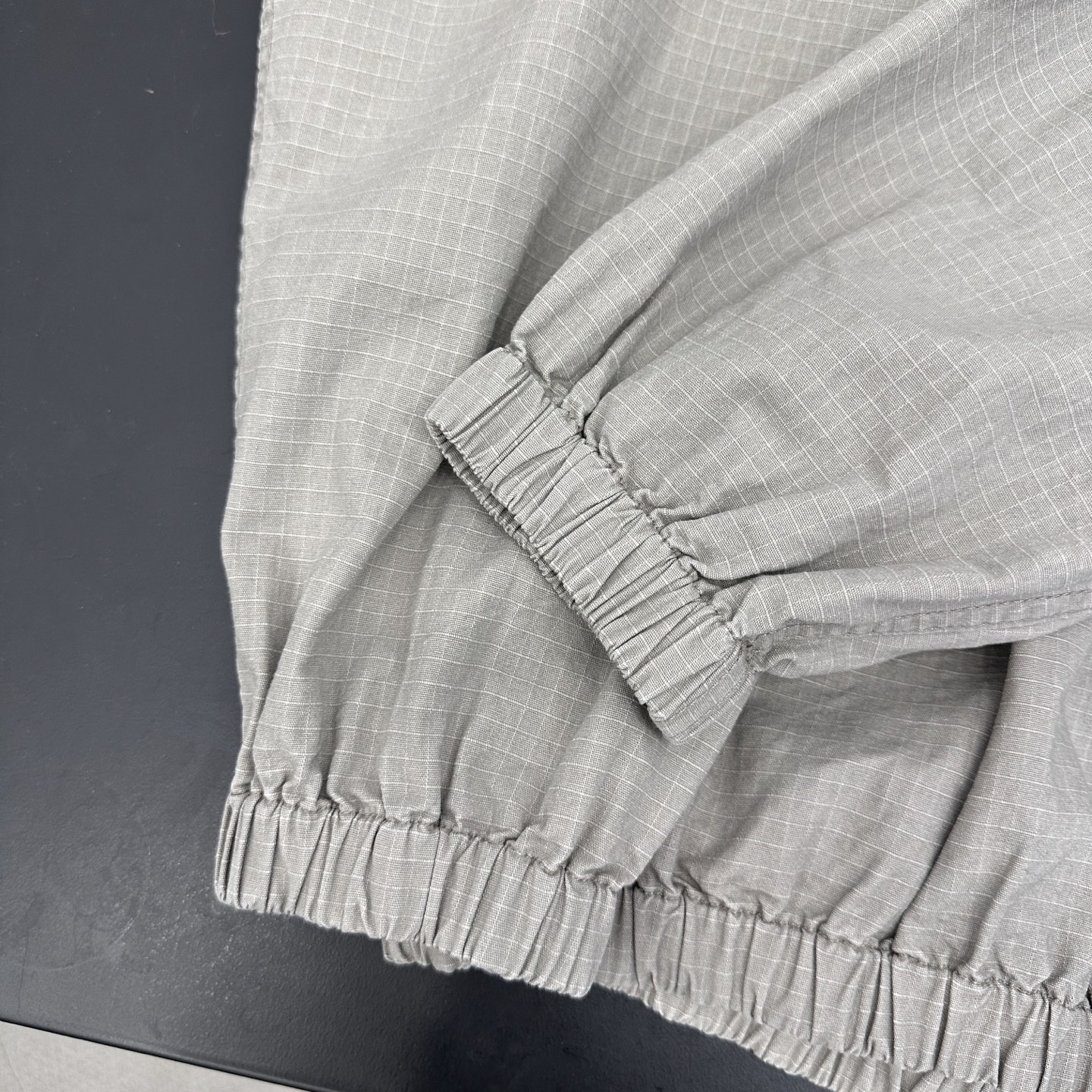 巴黎 ｜ 新款休闲外套，成衣洗水喷色工艺加经典刺绣标，100%高密棉面料，男女同款，尺码sml