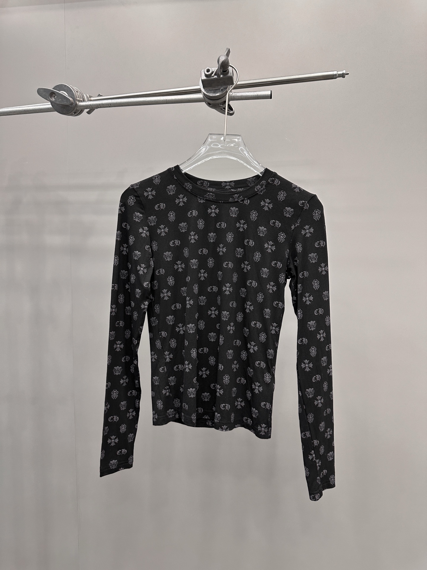 克罗心 ｜ 新款长袖打底，面料坯布活性印花工艺，高弹混纺面料，休闲时尚，尺码sml