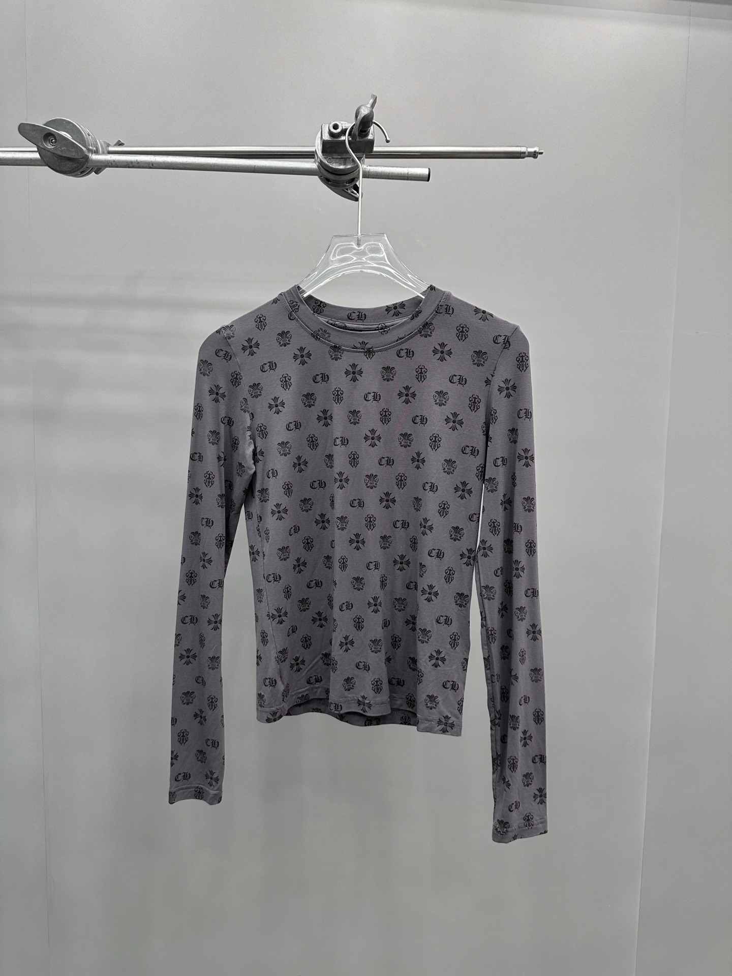 克罗心 ｜ 新款长袖打底，面料坯布活性印花工艺，高弹混纺面料，休闲时尚，尺码sml