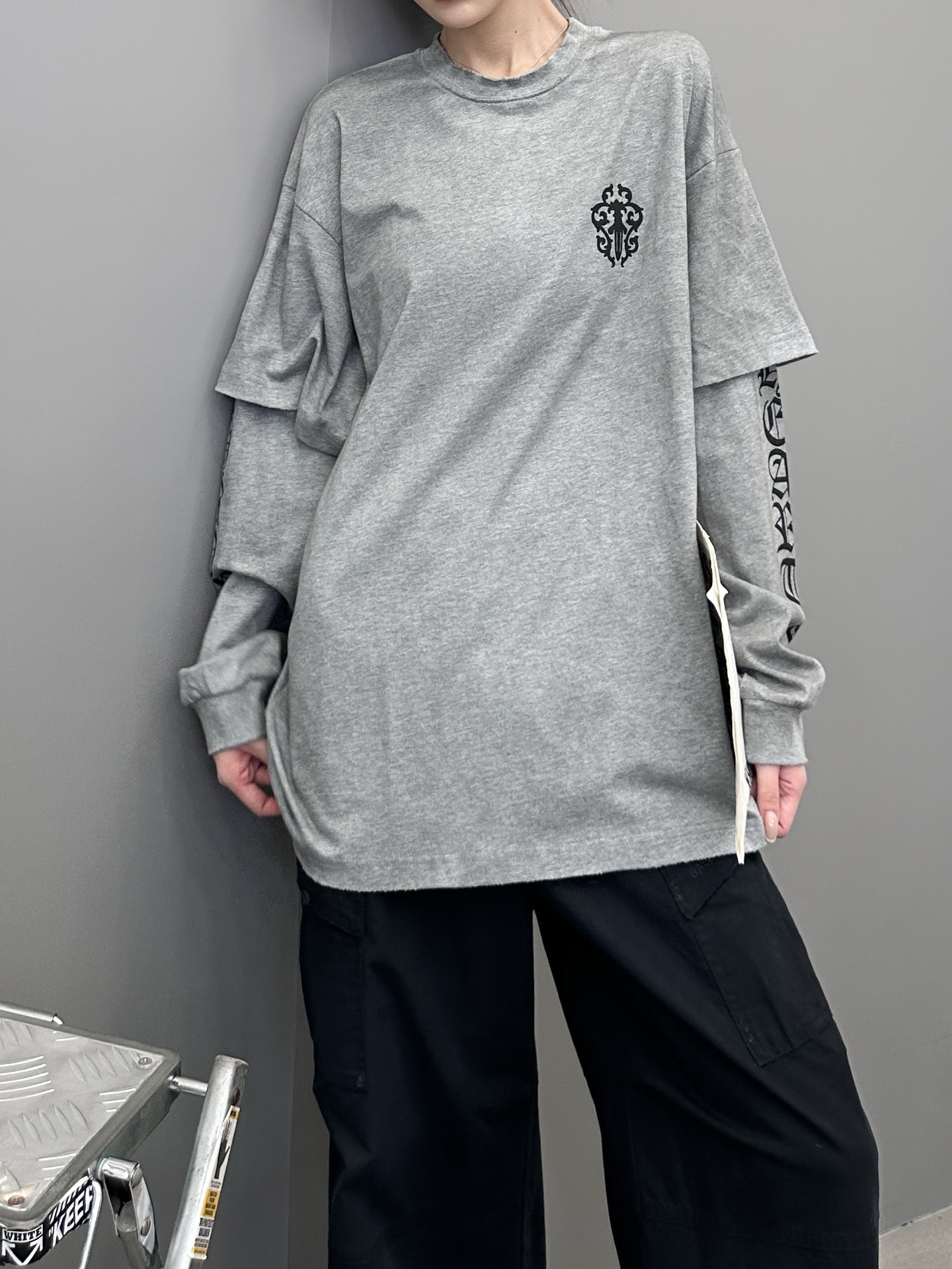 克罗心 ｜ 新款长袖假两件，成衣洗水炒色吊磨工艺加4处印花，假两件款式，男女同款，尺码sml