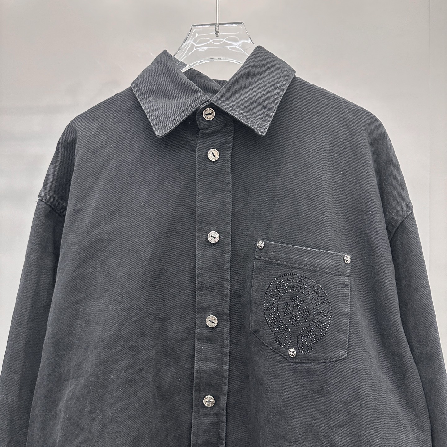 克罗心 ｜ 新款衬衣，成衣洗水喷色烫钻工艺，男女同款，尺码sml