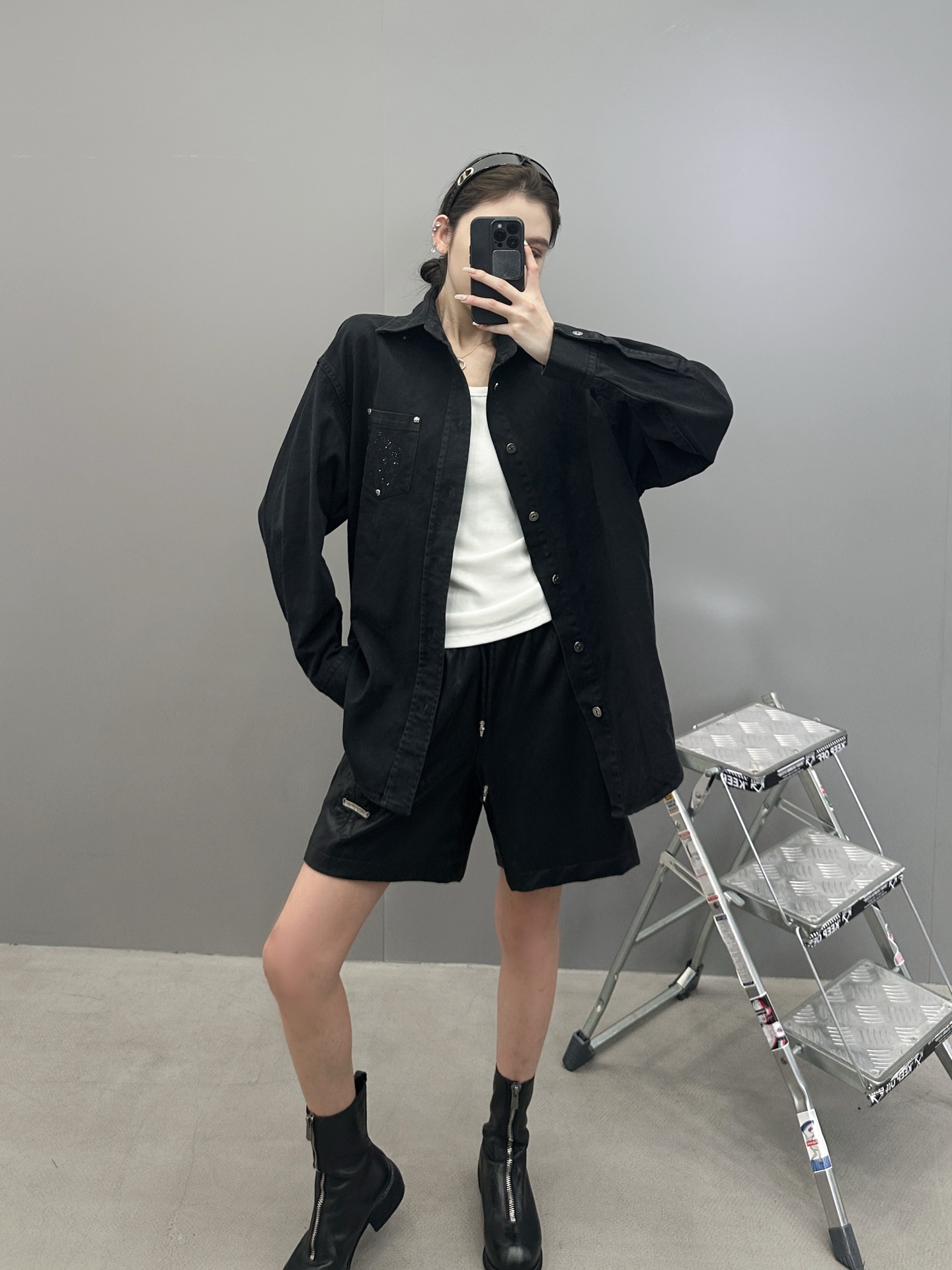 克罗心 ｜ 新款衬衣，成衣洗水喷色烫钻工艺，男女同款，尺码sml