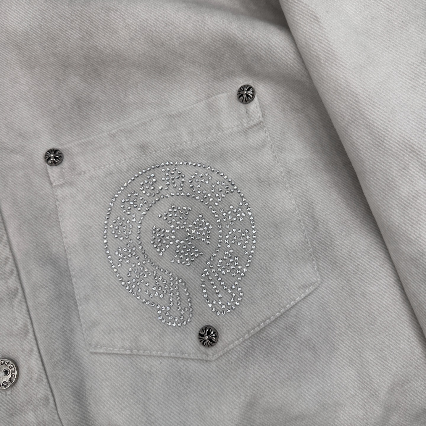 克罗心 ｜ 新款衬衣，成衣洗水喷色烫钻工艺，男女同款，尺码sml