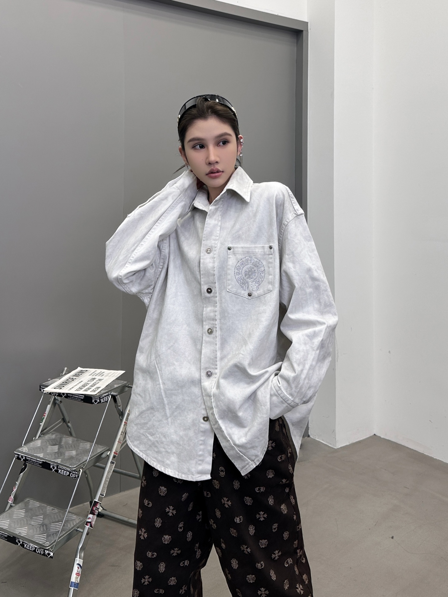 克罗心 ｜ 新款衬衣，成衣洗水喷色烫钻工艺，男女同款，尺码sml