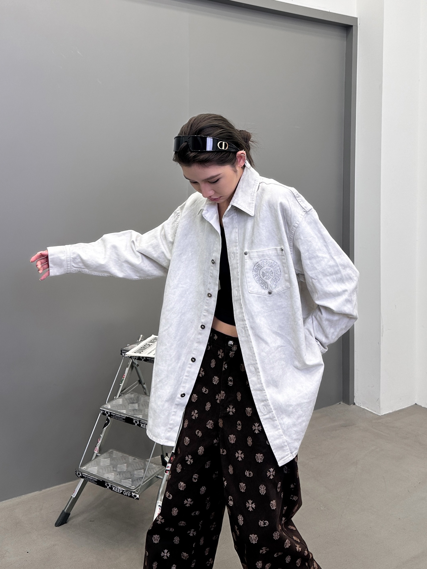 克罗心 ｜ 新款衬衣，成衣洗水喷色烫钻工艺，男女同款，尺码sml