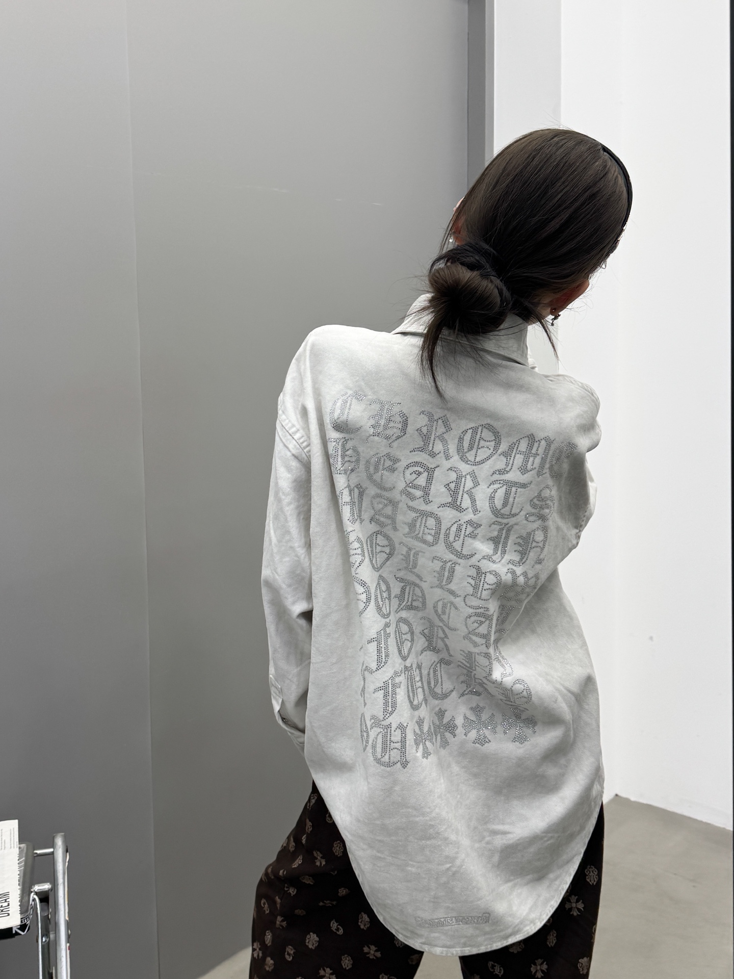 克罗心 ｜ 新款衬衣，成衣洗水喷色烫钻工艺，男女同款，尺码sml