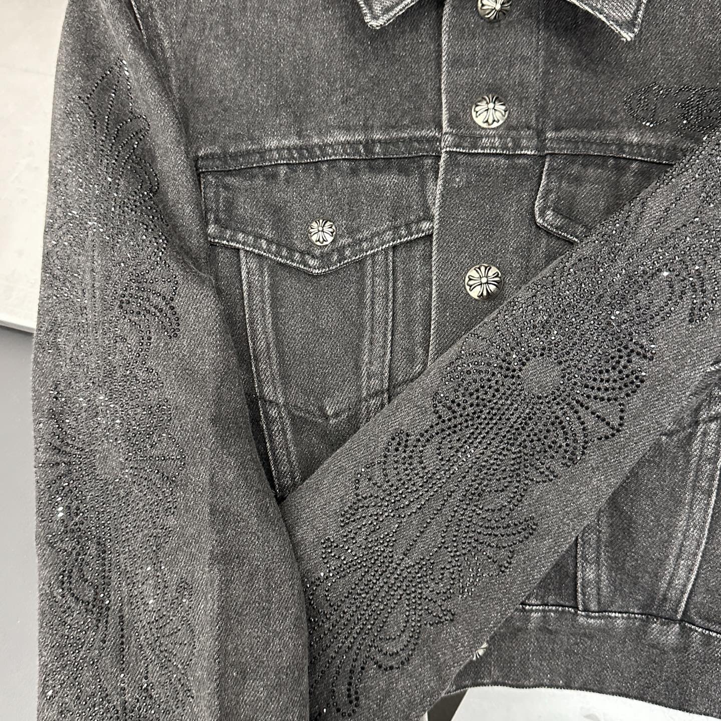 克罗心 ｜ 新款牛仔小上衣，成衣洗水烫钻工艺，经典五金配饰，尺码sml