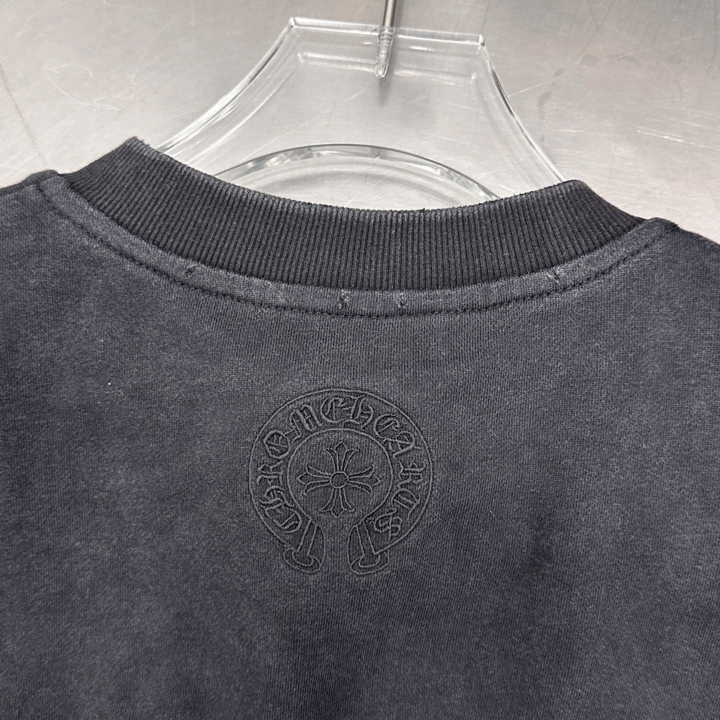 克罗心 ｜ 新款卫衣开衫，成衣洗水炒色吊磨工艺，前后经典刺绣标，男女同款，尺码sml