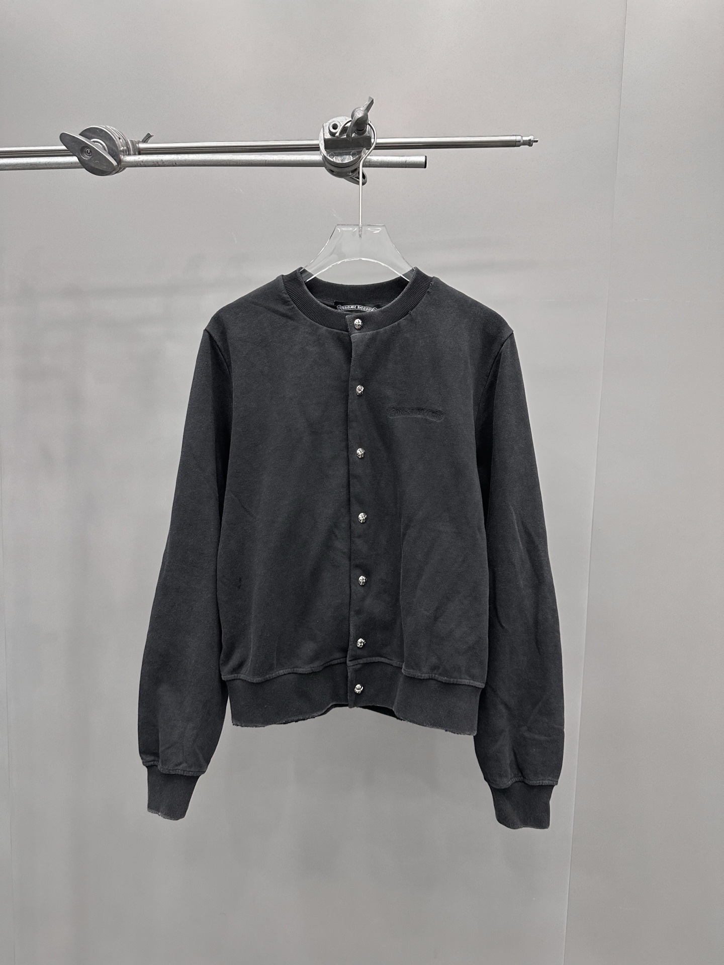 克罗心 ｜ 新款卫衣开衫，成衣洗水炒色吊磨工艺，前后经典刺绣标，男女同款，尺码sml