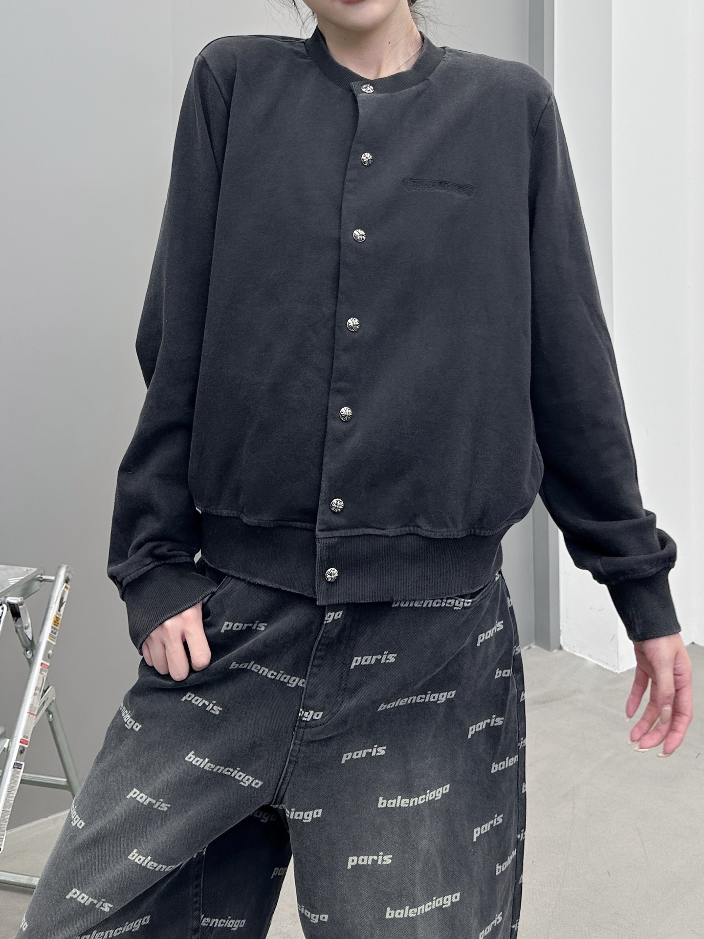 克罗心 ｜ 新款卫衣开衫，成衣洗水炒色吊磨工艺，前后经典刺绣标，男女同款，尺码sml