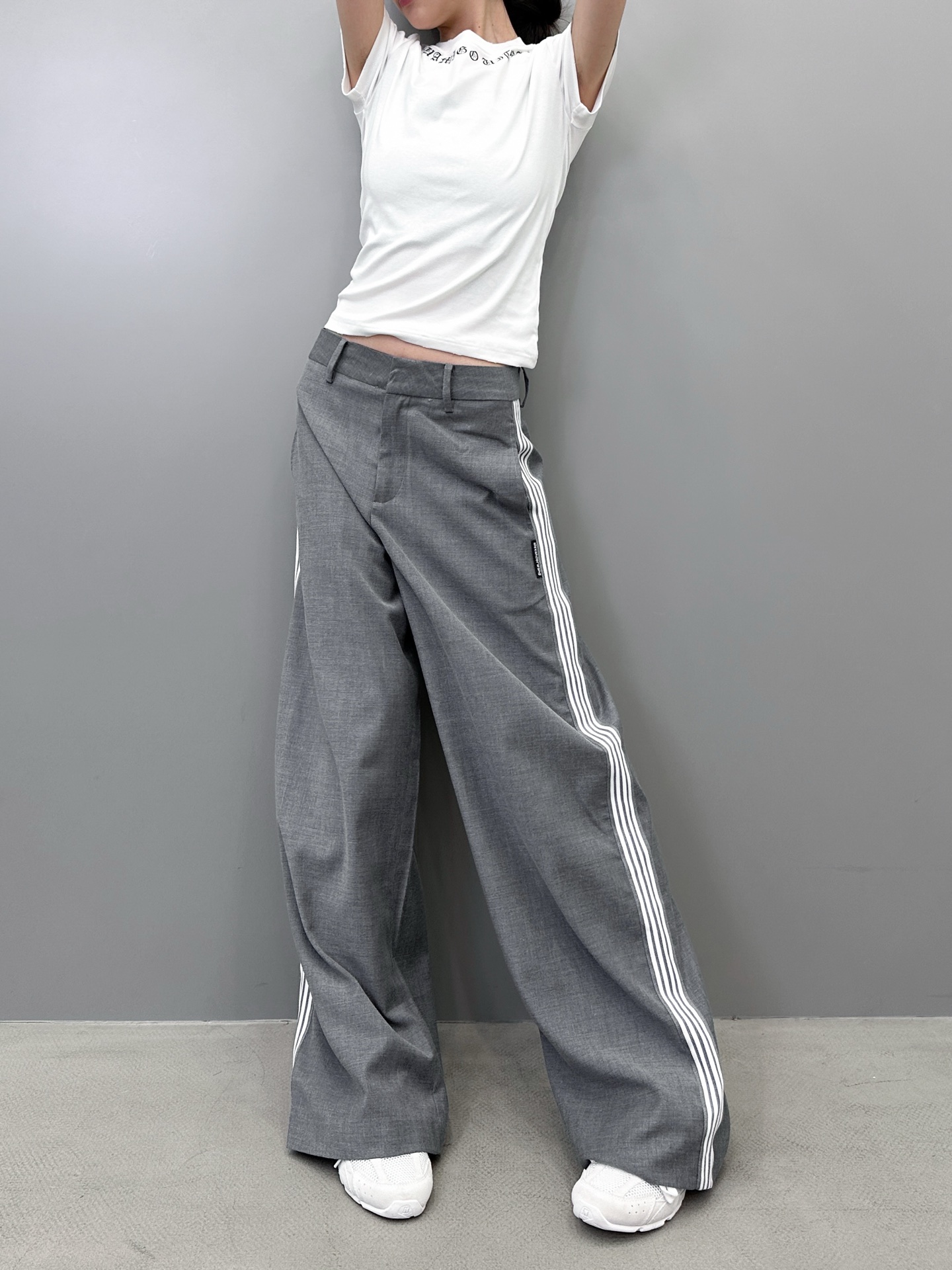 大王 ｜ 新款休闲裤，经典夹唛标，手工车侧杠工艺，羊毛混纺面料，男女同款，尺码sml