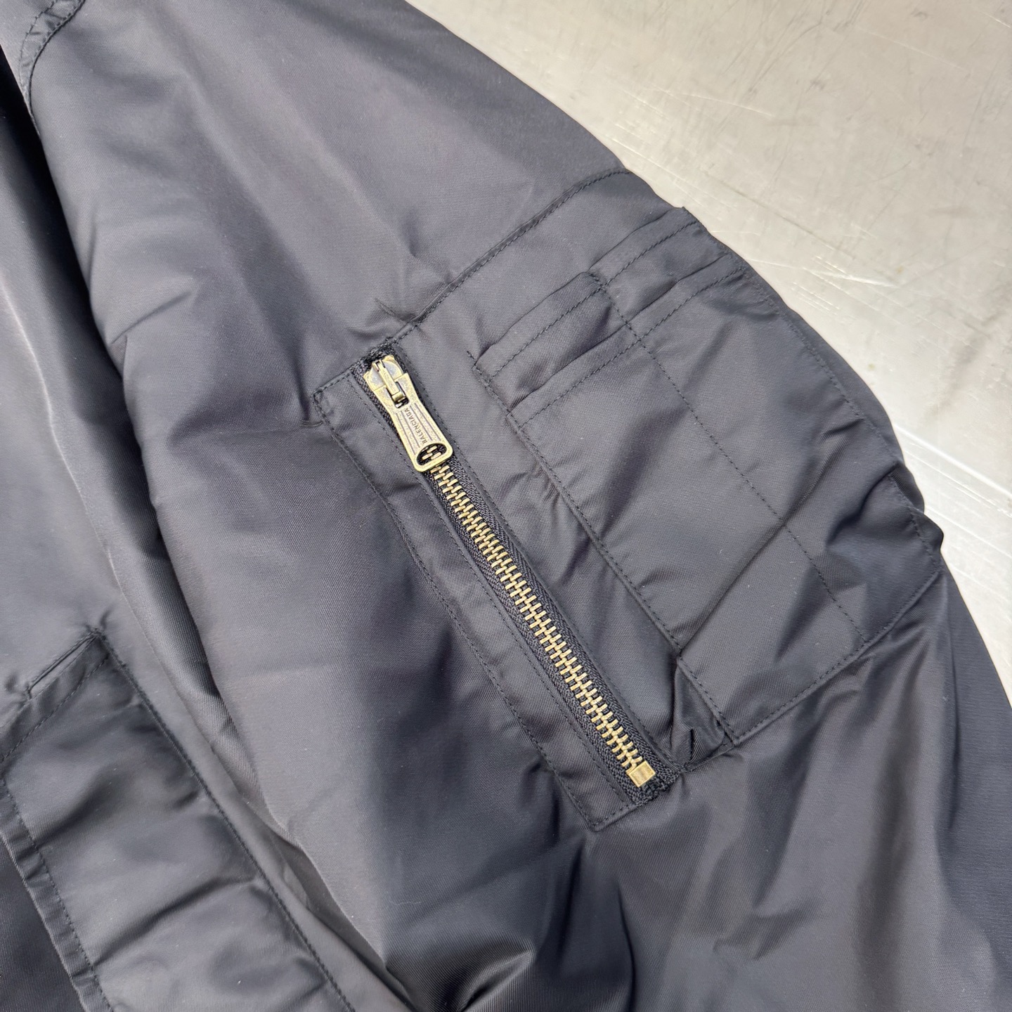 巴黎 ｜ 新款飞行员棉夹克，全身多处经典刺绣标，高密锦纶面料，休闲时尚，男女同款，尺码sml