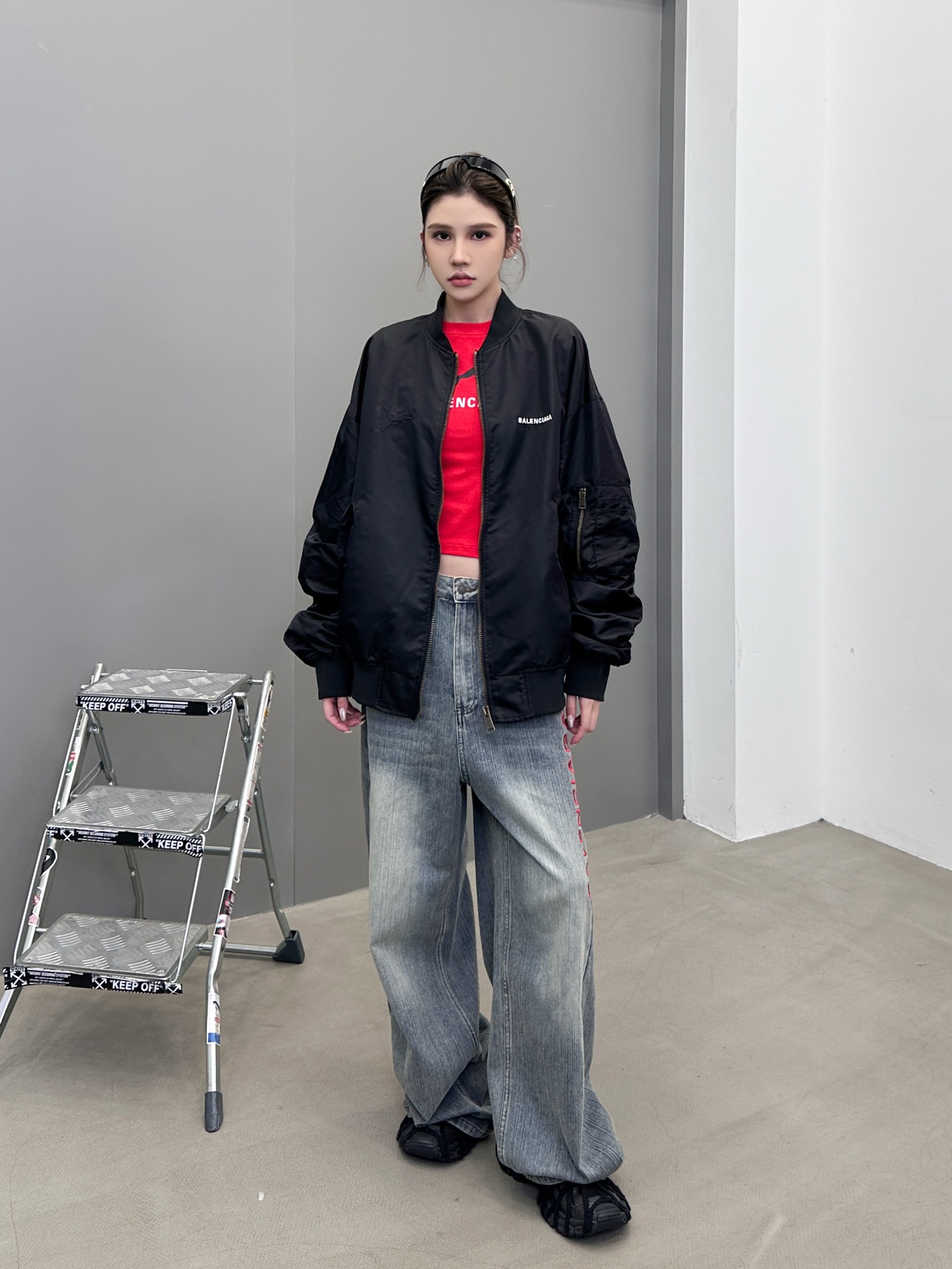 巴黎 ｜ 新款飞行员棉夹克，全身多处经典刺绣标，高密锦纶面料，休闲时尚，男女同款，尺码sml