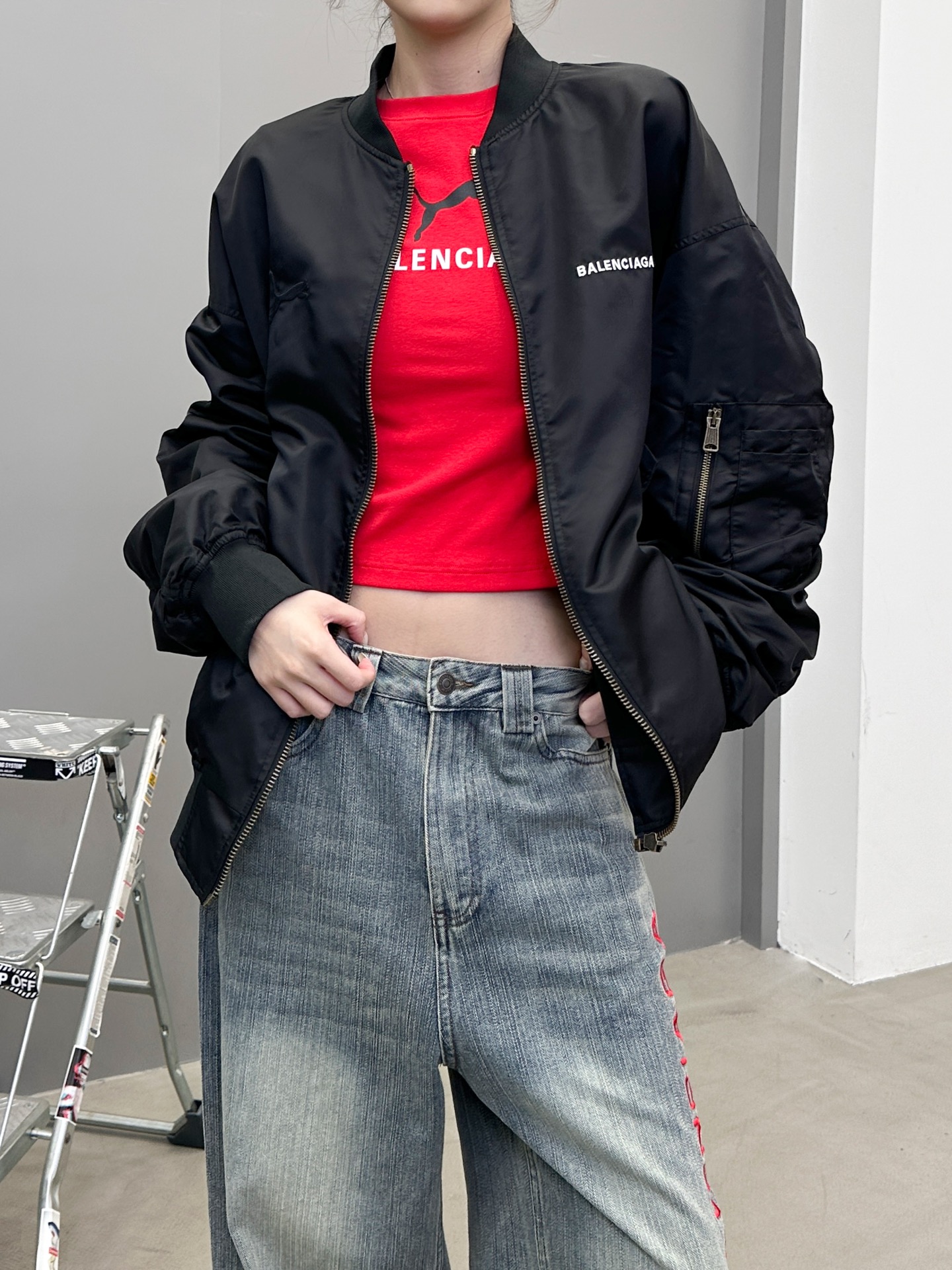 巴黎 ｜ 新款飞行员棉夹克，全身多处经典刺绣标，高密锦纶面料，休闲时尚，男女同款，尺码sml