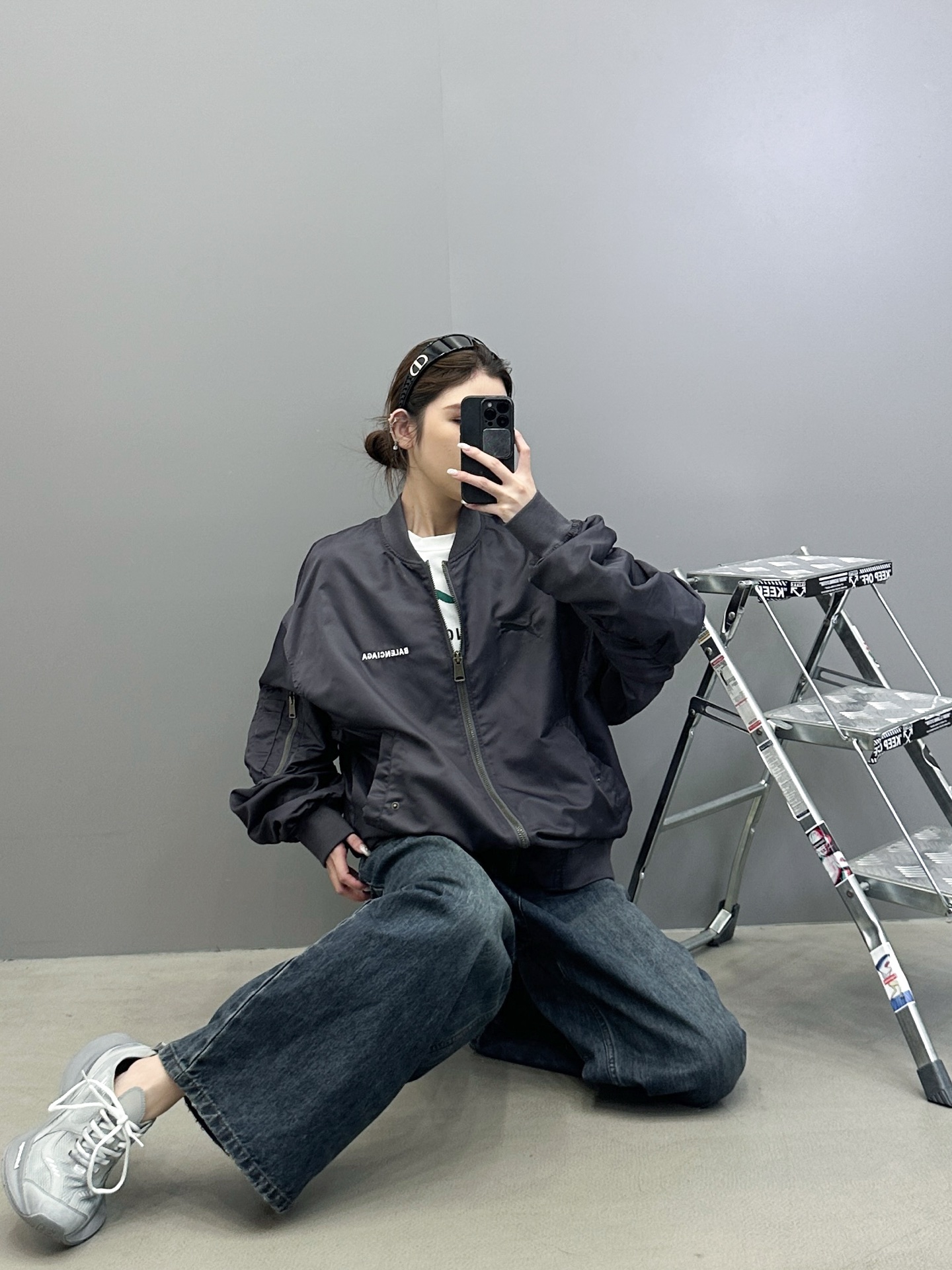 巴黎 ｜ 新款飞行员棉夹克，全身多处经典刺绣标，高密锦纶面料，休闲时尚，男女同款，尺码sml