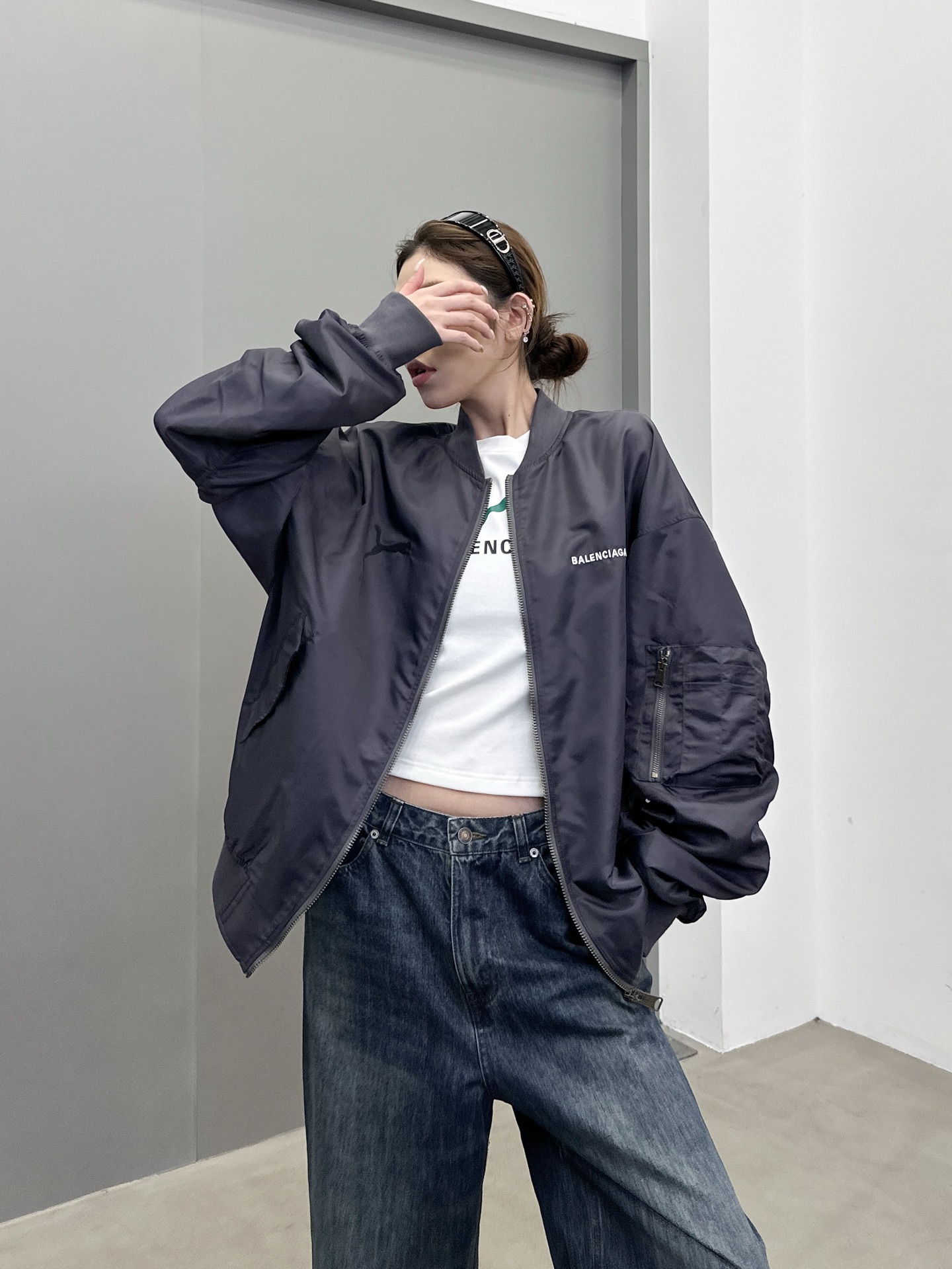 巴黎 ｜ 新款飞行员棉夹克，全身多处经典刺绣标，高密锦纶面料，休闲时尚，男女同款，尺码sml