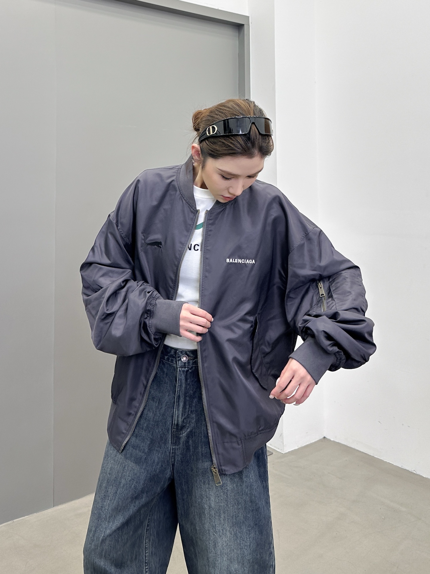 巴黎 ｜ 新款飞行员棉夹克，全身多处经典刺绣标，高密锦纶面料，休闲时尚，男女同款，尺码sml