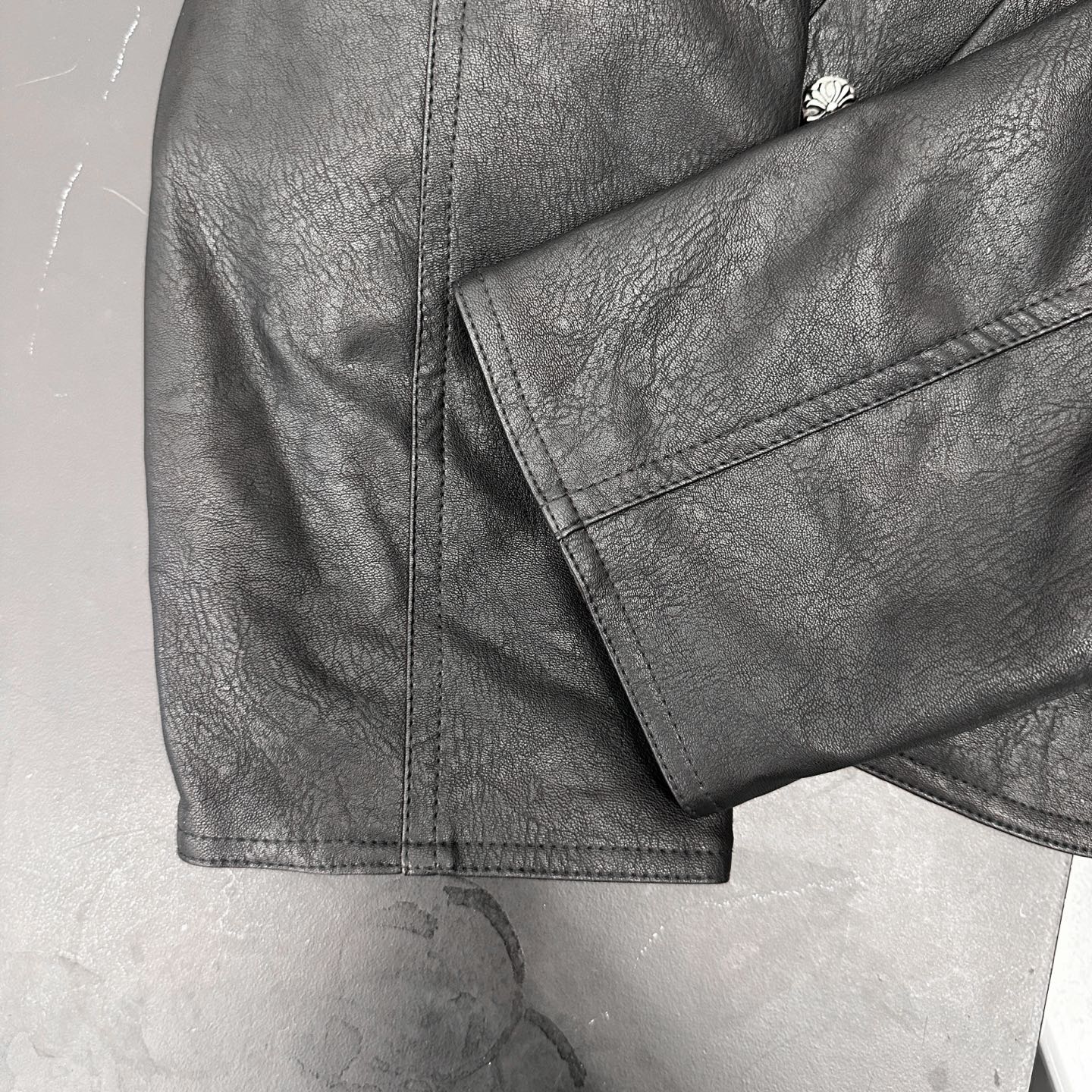 克罗心 ｜ 新款棉夹克，经典五金纽扣，进口环保pu面料棉夹克，尺码sml