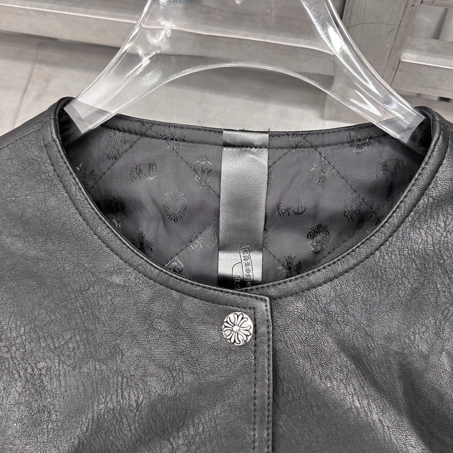 克罗心 ｜ 新款棉夹克，经典五金纽扣，进口环保pu面料棉夹克，尺码sml