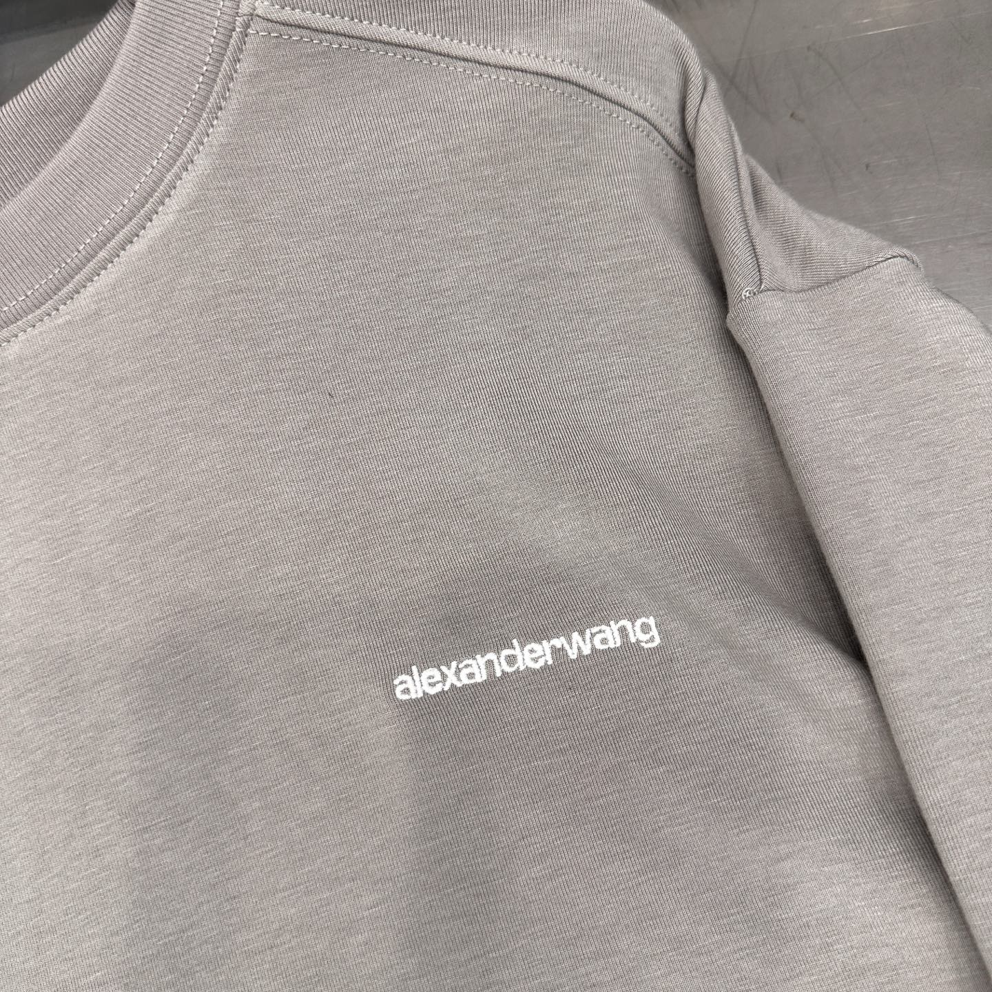 大王 ｜ 新款长袖打底，经典刺绣标，进口高密细腻保暖摇粒绒面料，男女同款，尺码sml