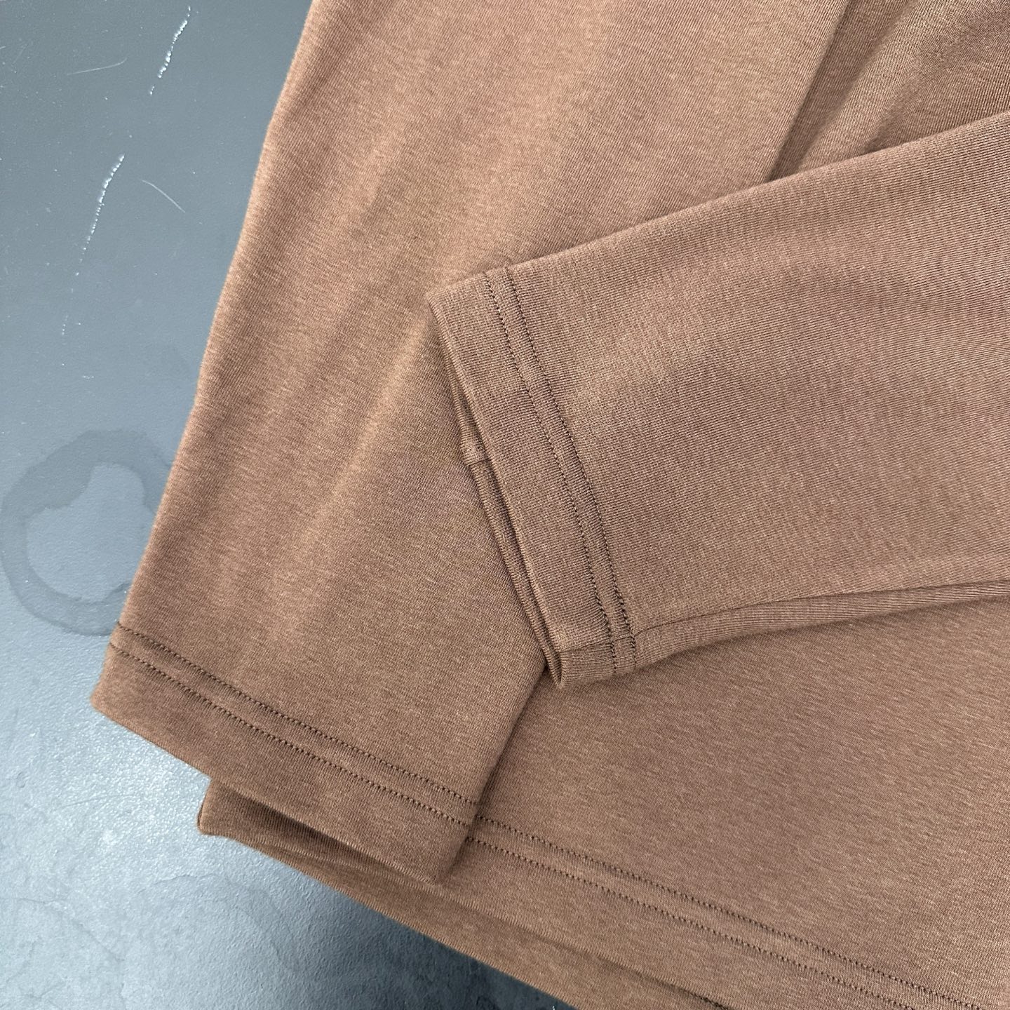 大王 ｜ 新款长袖打底，经典刺绣标，进口高密细腻保暖摇粒绒面料，男女同款，尺码sml