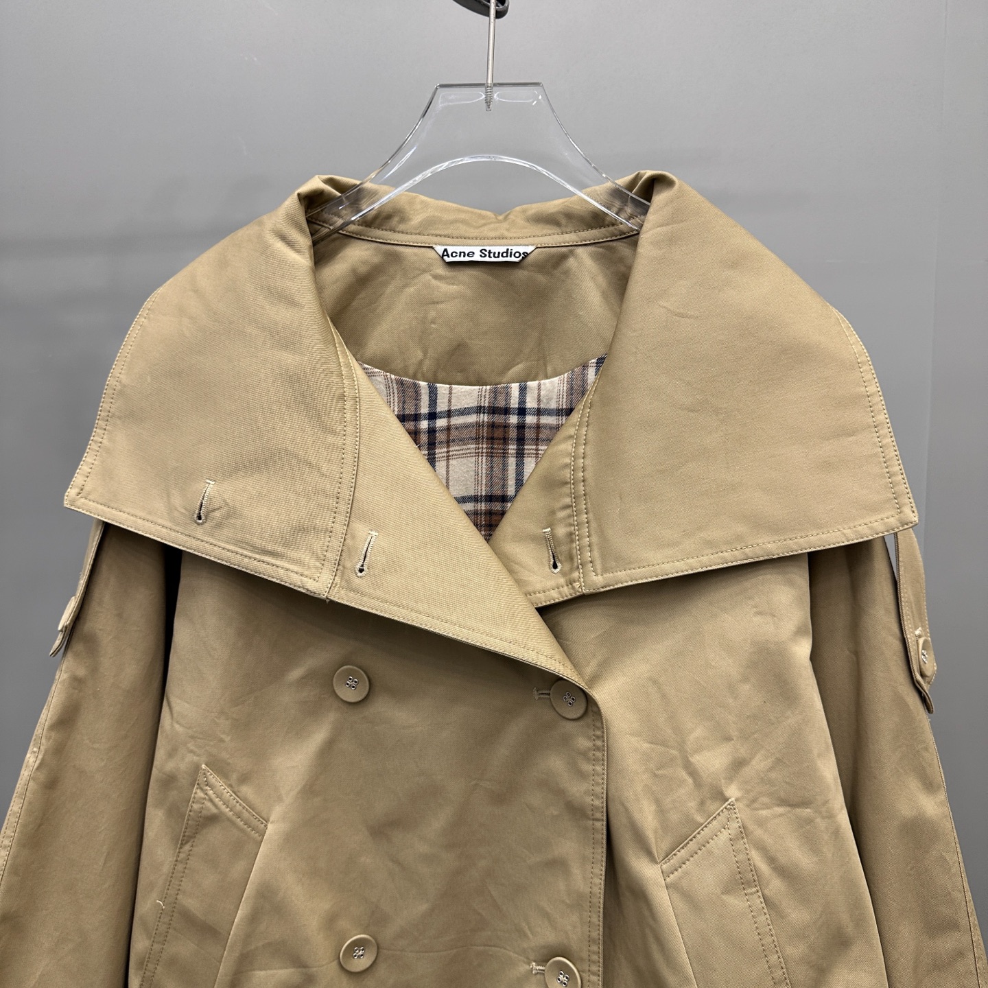 Acne ｜ 新款短风衣，版型时尚结构特别，定织格子面料里布，进口高密全棉风衣布面料，尺码sml
